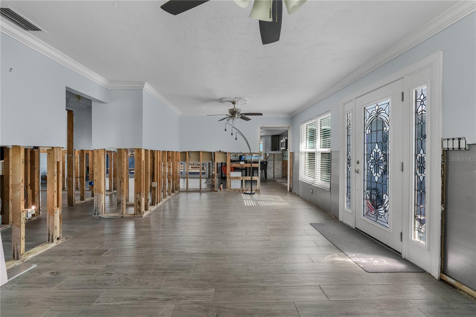 HARBOR ISLE - Residential