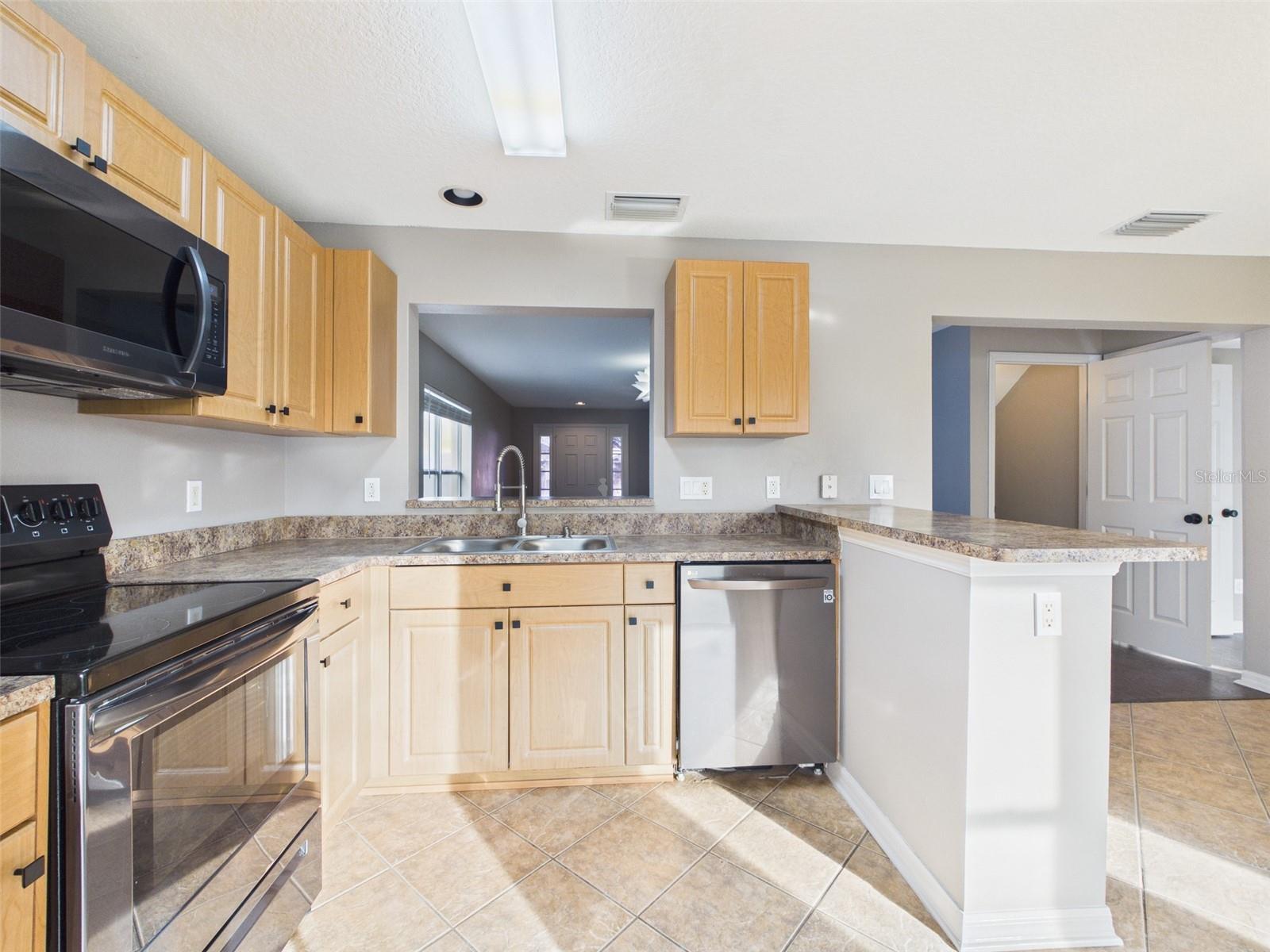 SPRING RIDGE - Residential