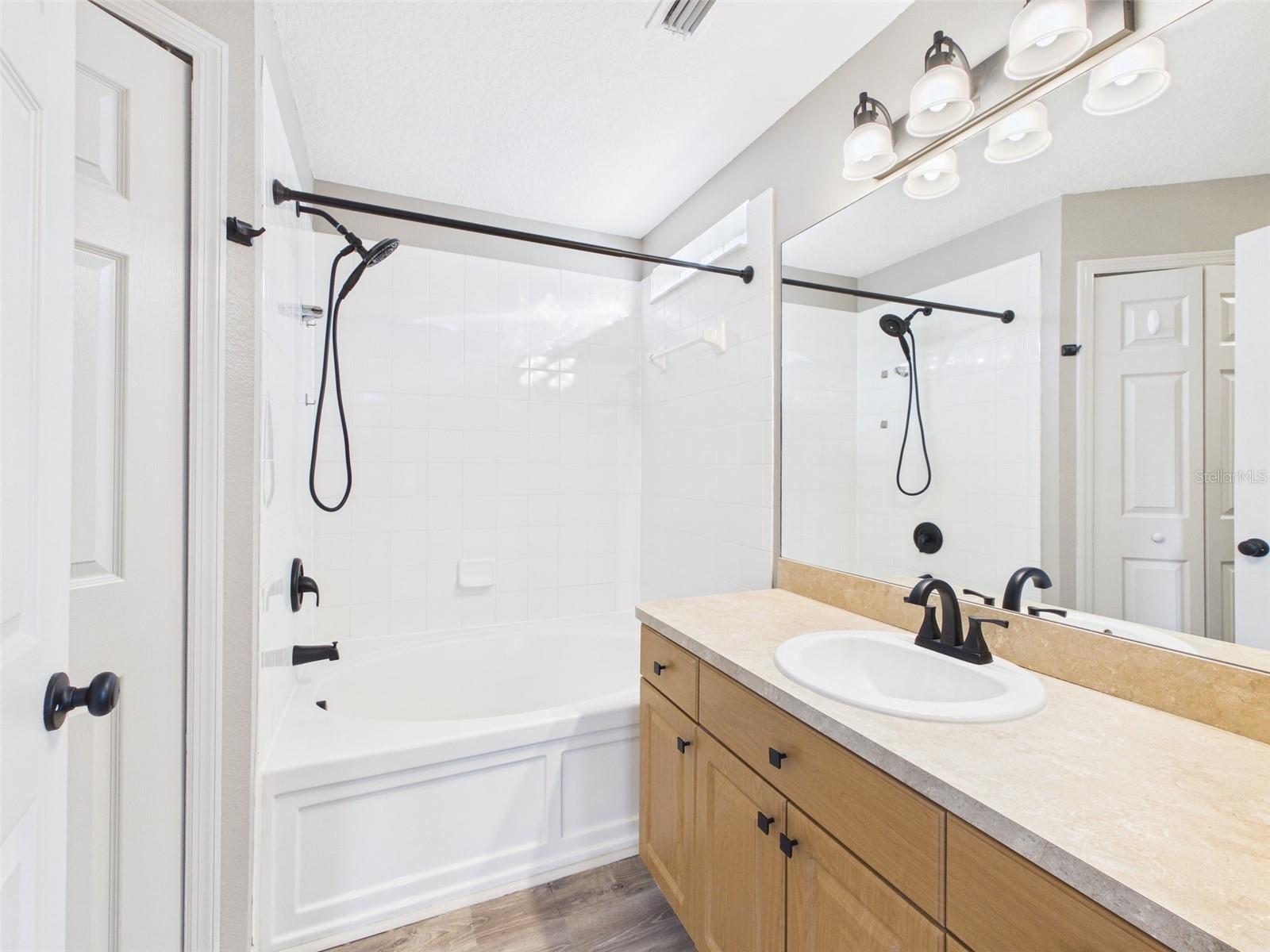 SPRING RIDGE - Residential