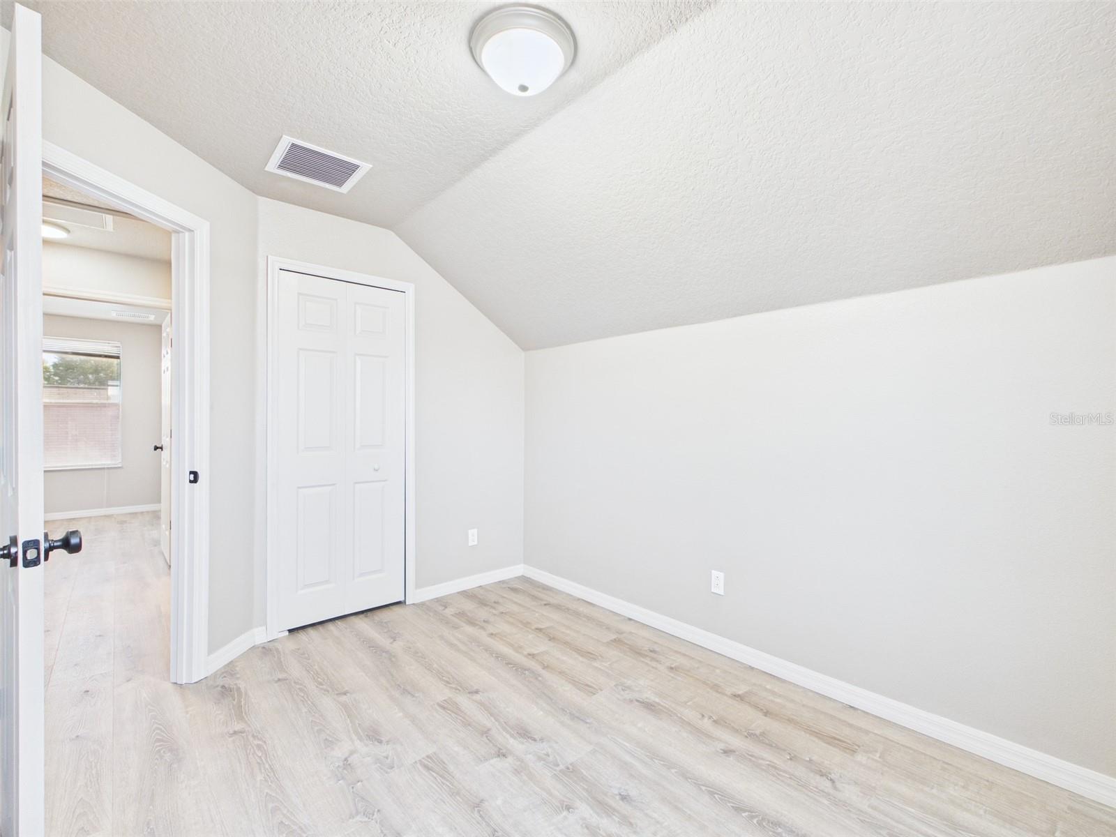 SPRING RIDGE - Residential