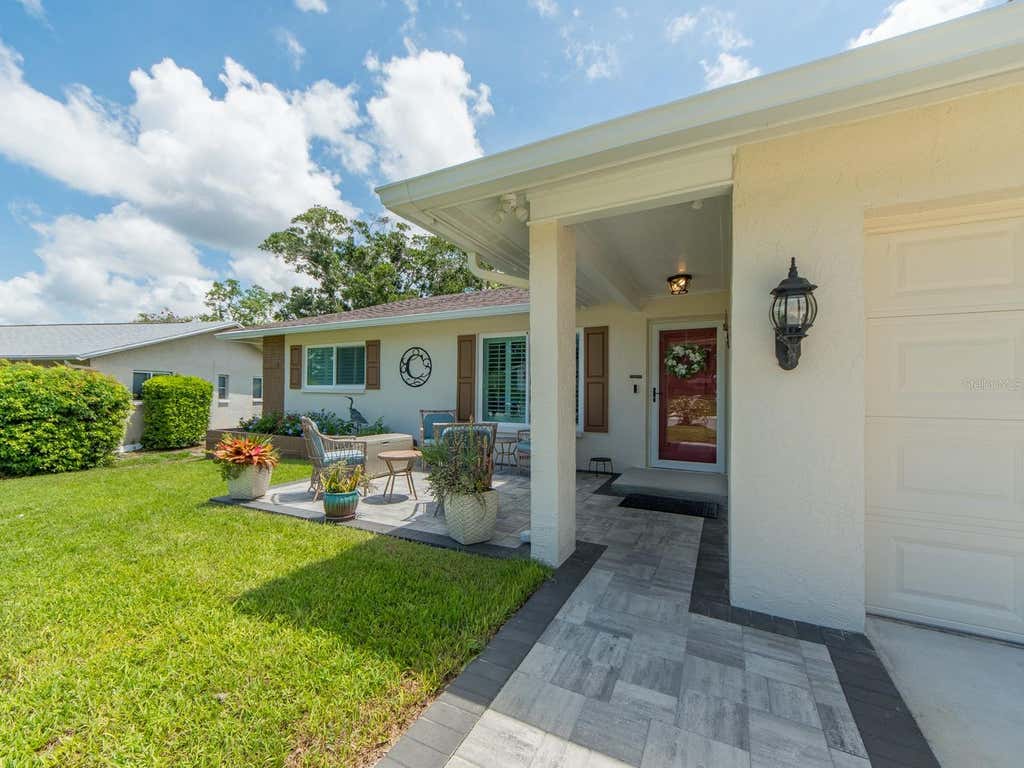 Photo of 1207 Timberbrooke Drive, Palm Harbor, FL 34684 (MLS # TB8539457)