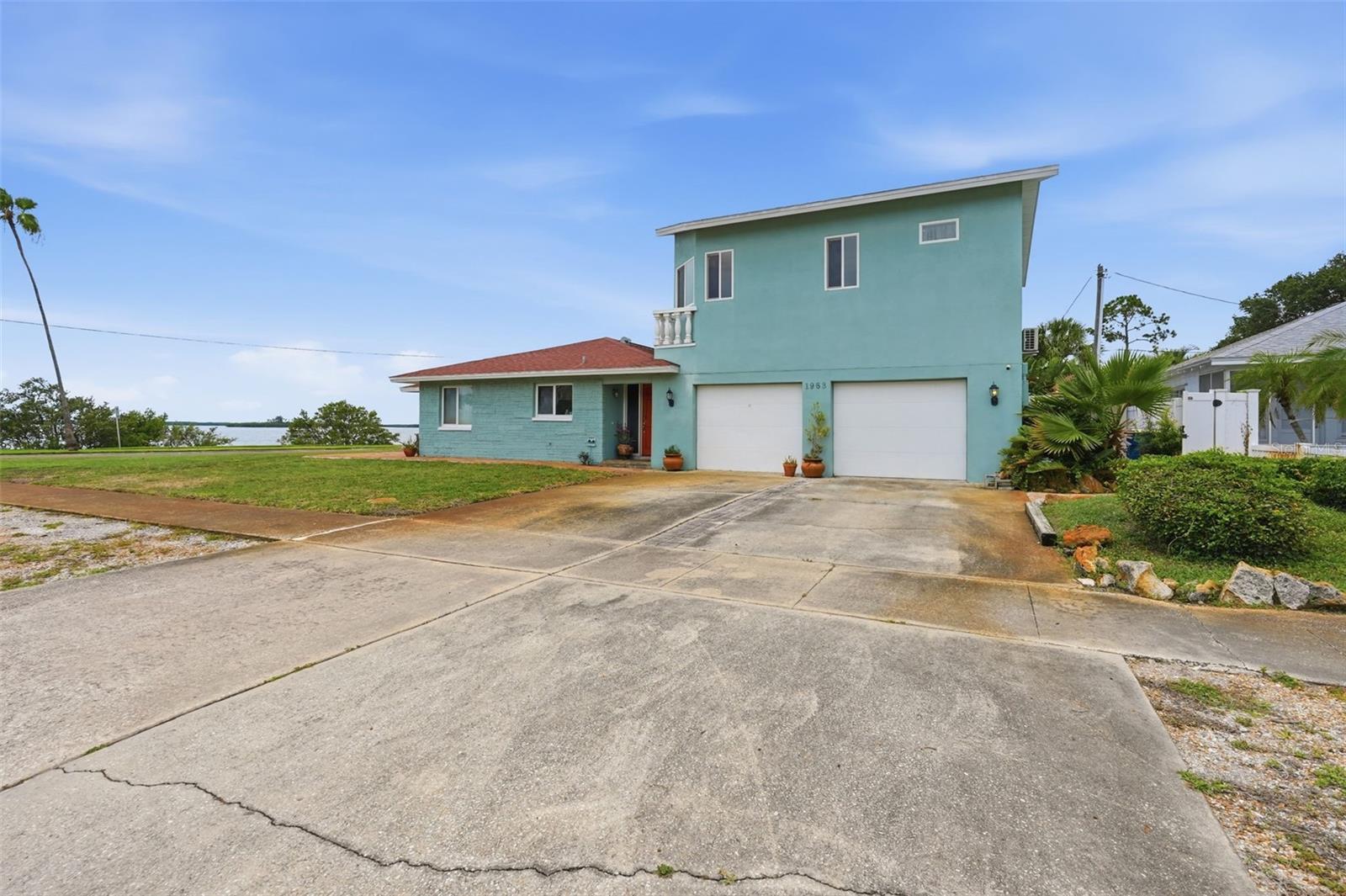 1963 EDGEWATER DRIVE