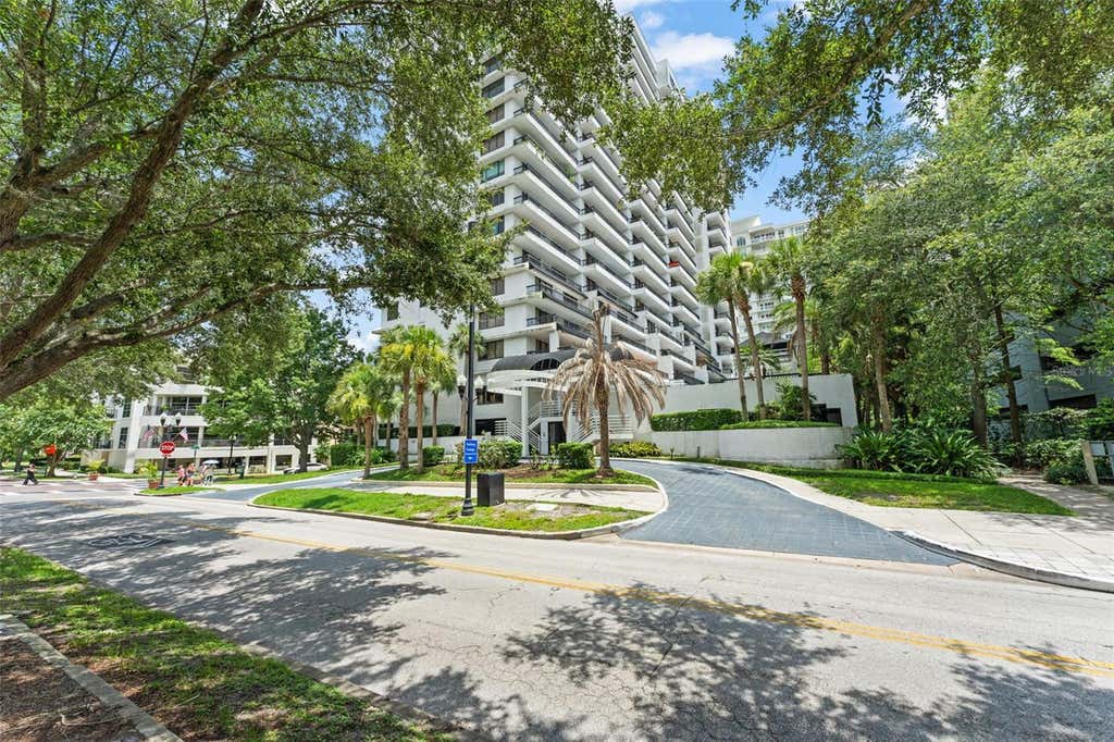 Photo of 530 E Central Boulevard #503, Orlando, FL 32801 (MLS # O6420844)
