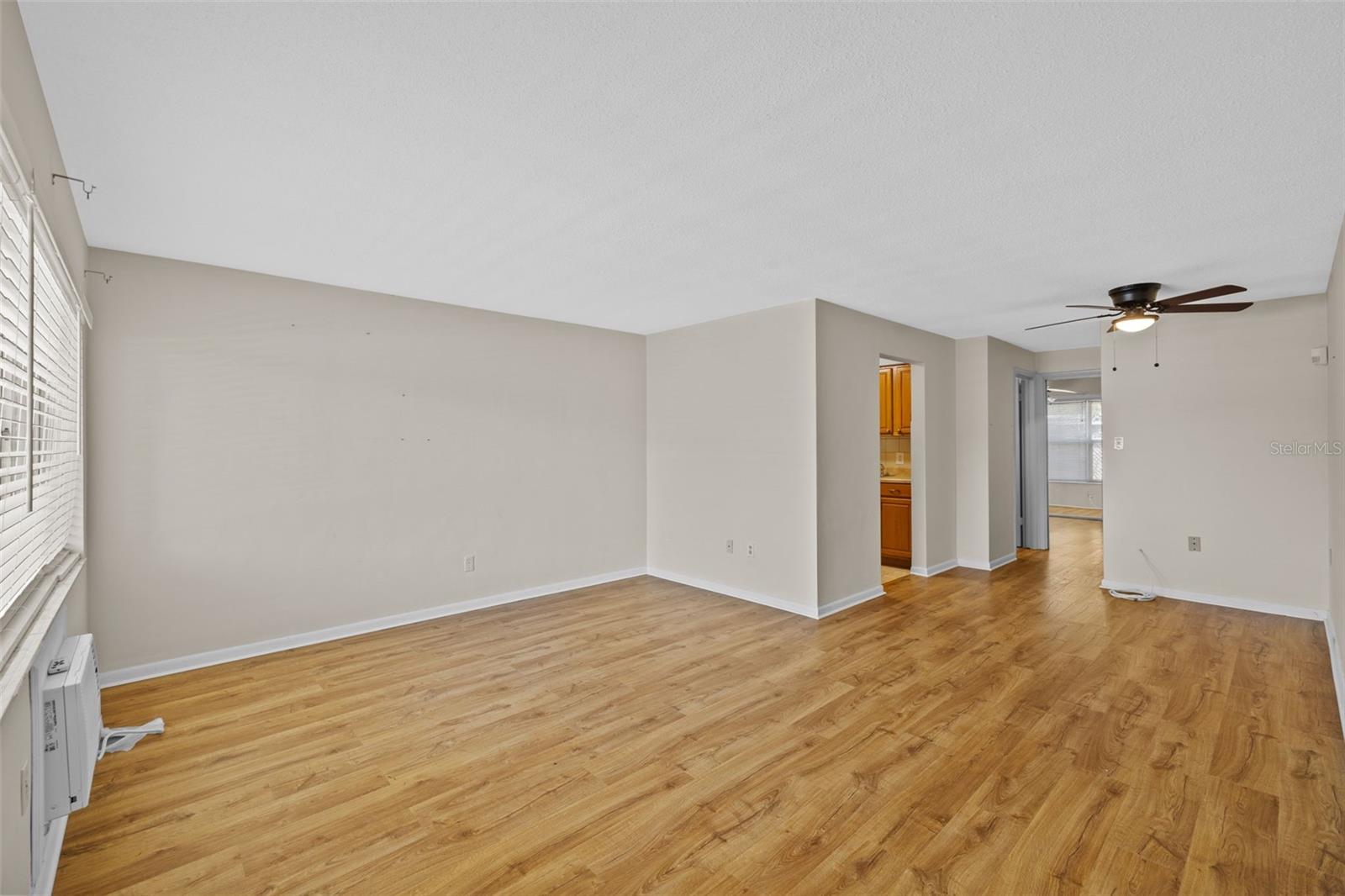 2366 SHELLEY STREET 7