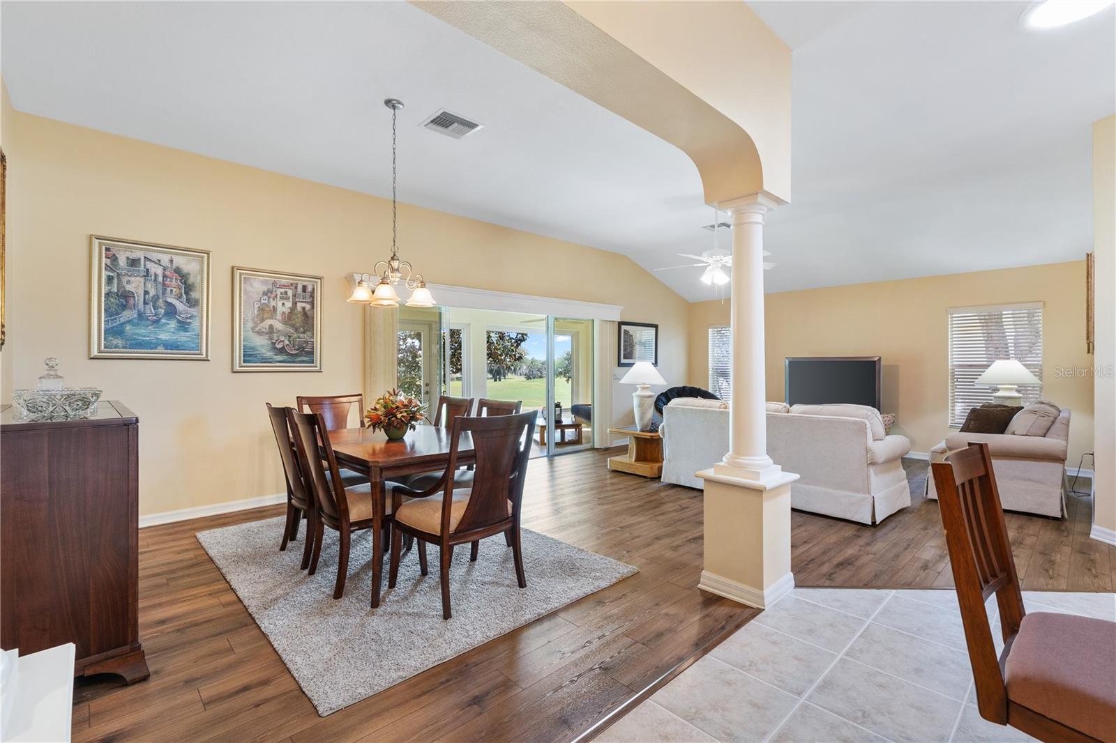 VILLAGES/MARION UN 54 - Residential