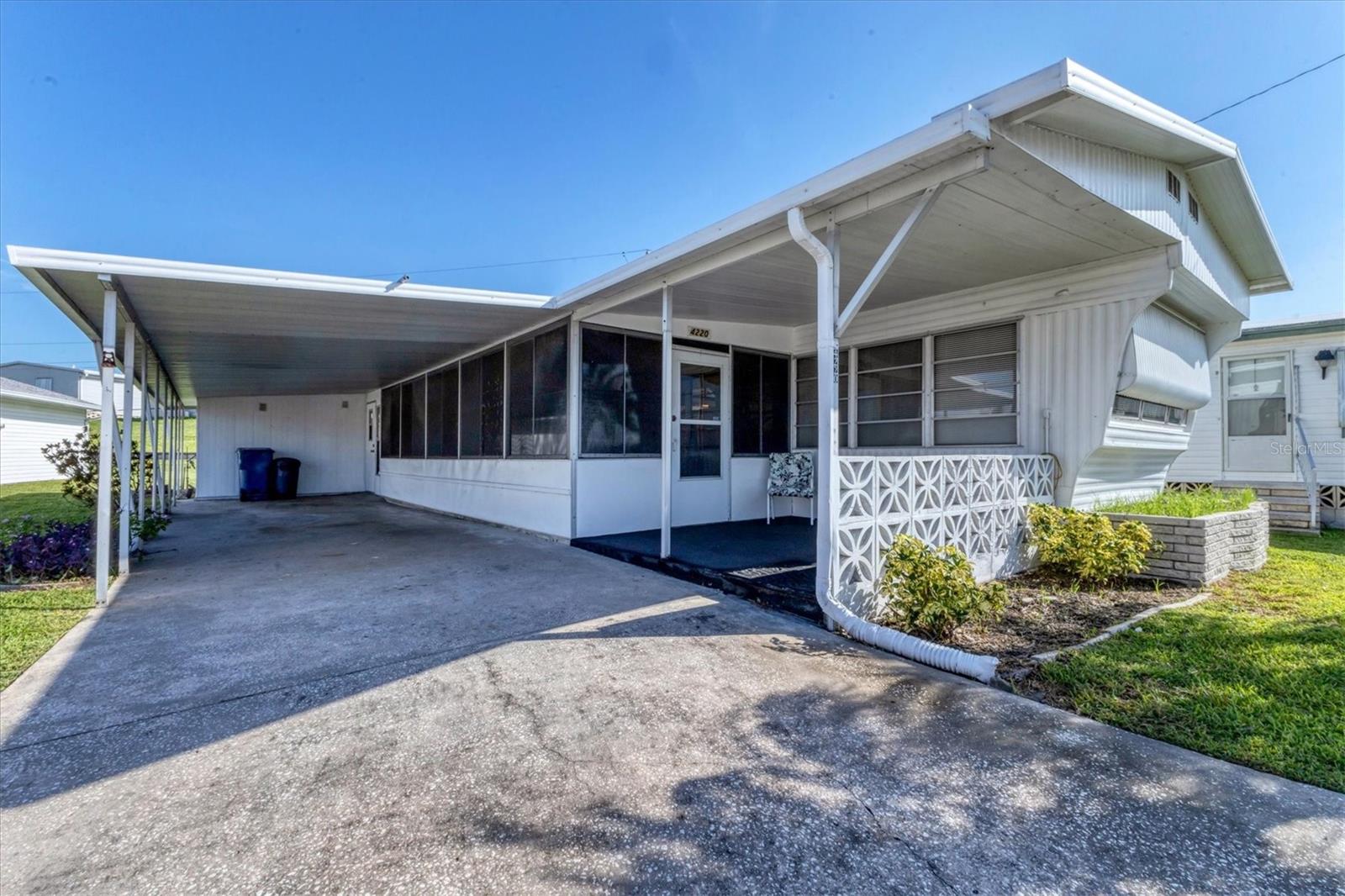 TIDEVUE/DE SOTO COMMUNITY UNIT ONE - Residential