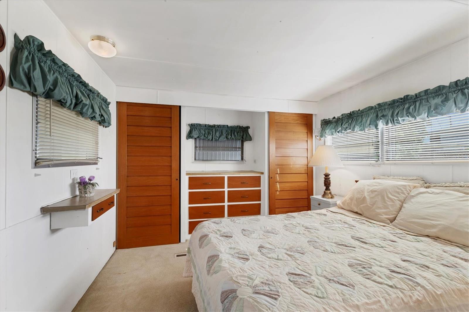 TIDEVUE/DE SOTO COMMUNITY UNIT ONE - Residential