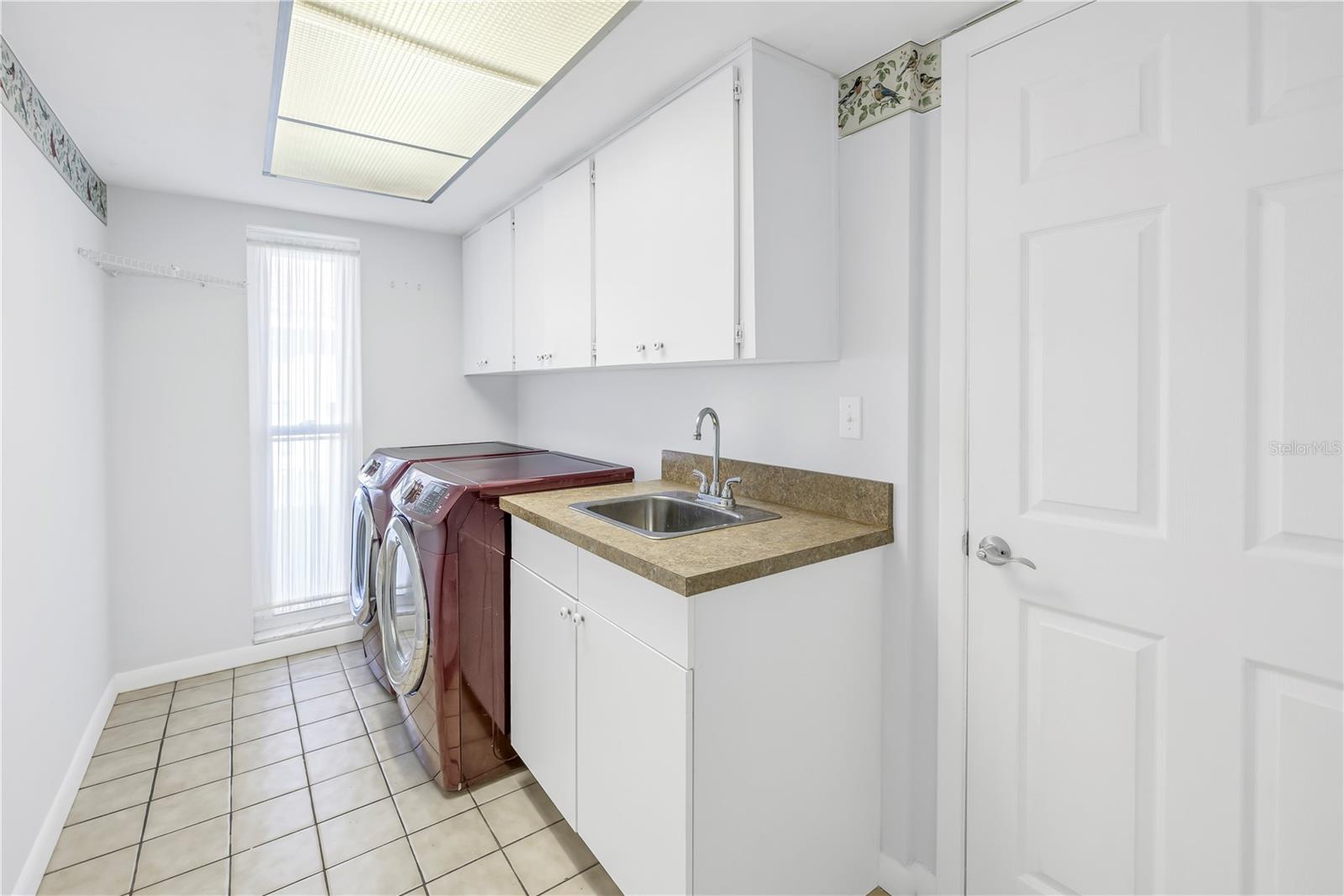 VENETIAN ISLES - Residential