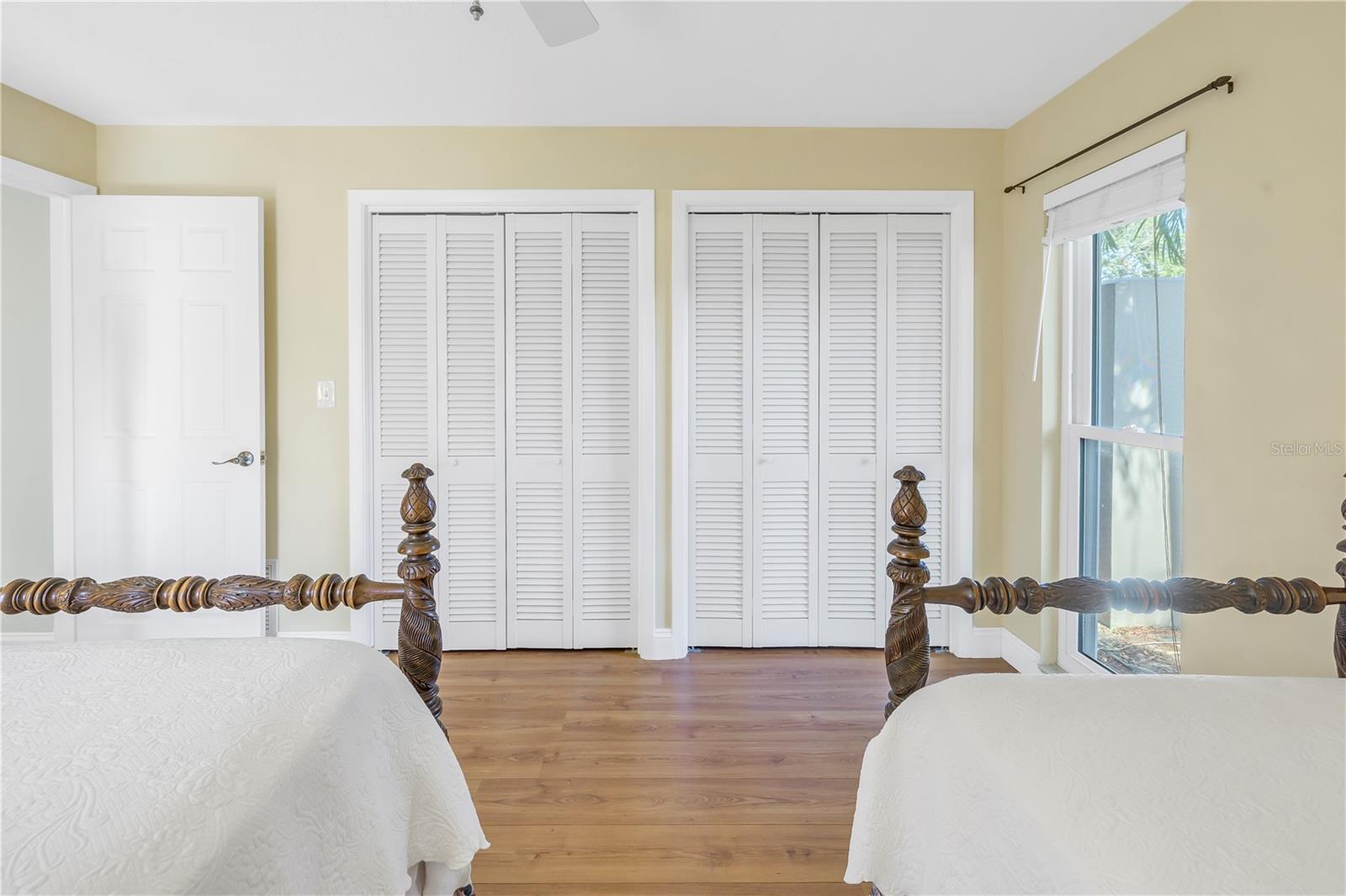 VENETIAN ISLES - Residential