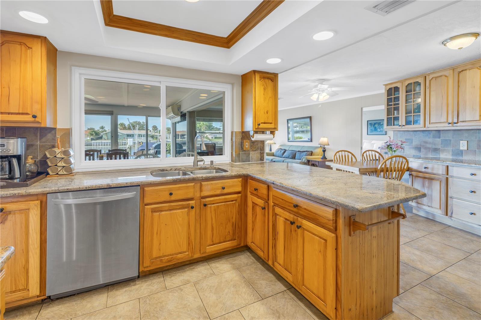 VENETIAN ISLES - Residential