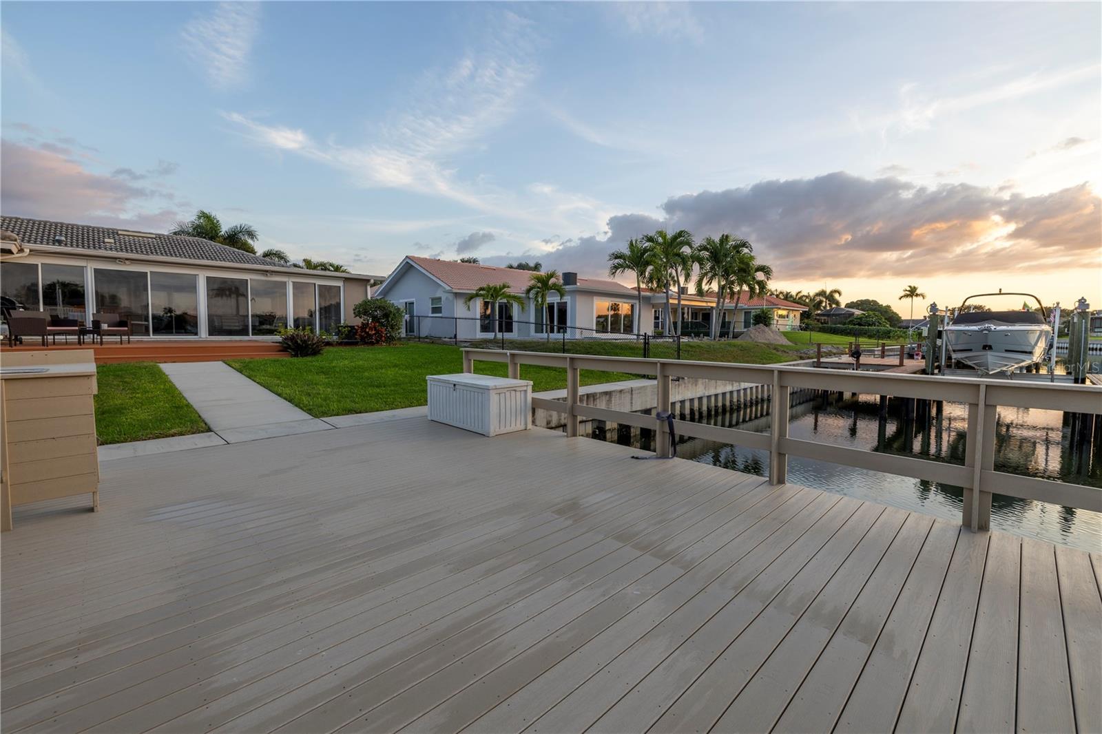 VENETIAN ISLES - Residential