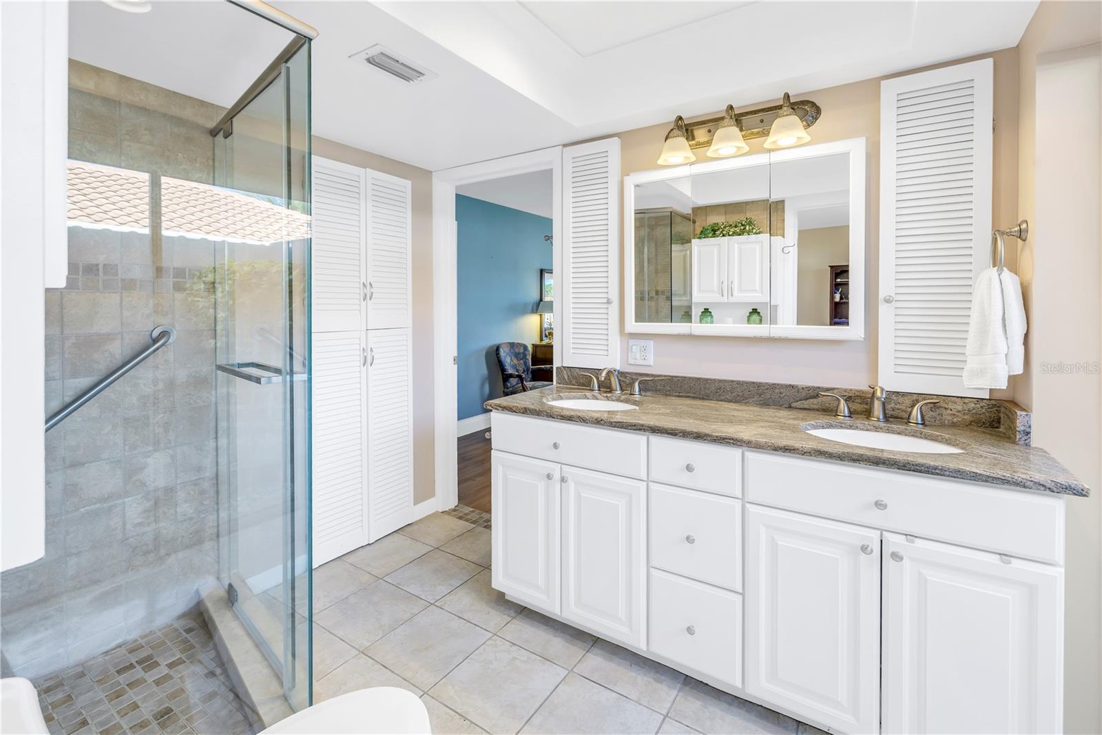 VENETIAN ISLES - Residential