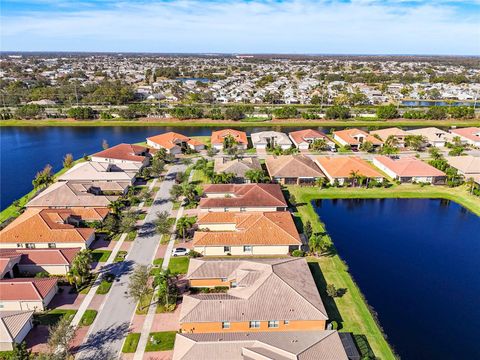 A home in WIMAUMA