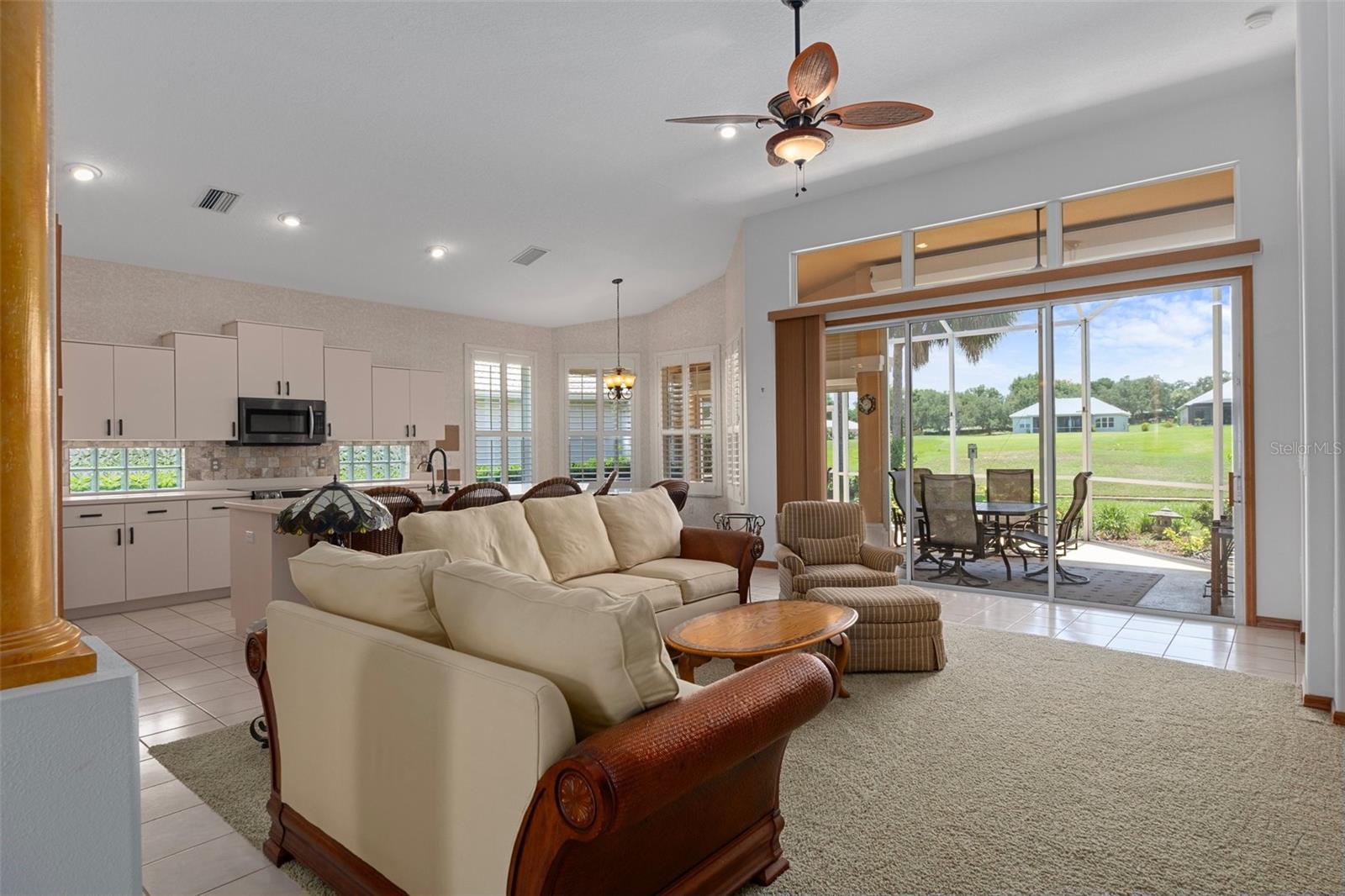 HILLSIDE VILLAS - Residential