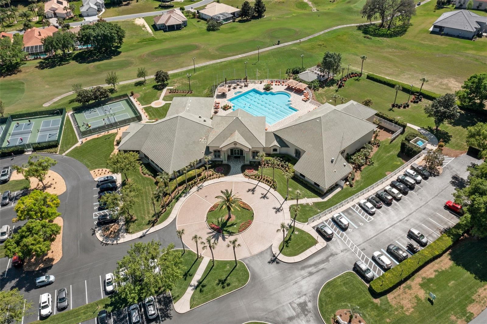 HILLSIDE VILLAS - Residential