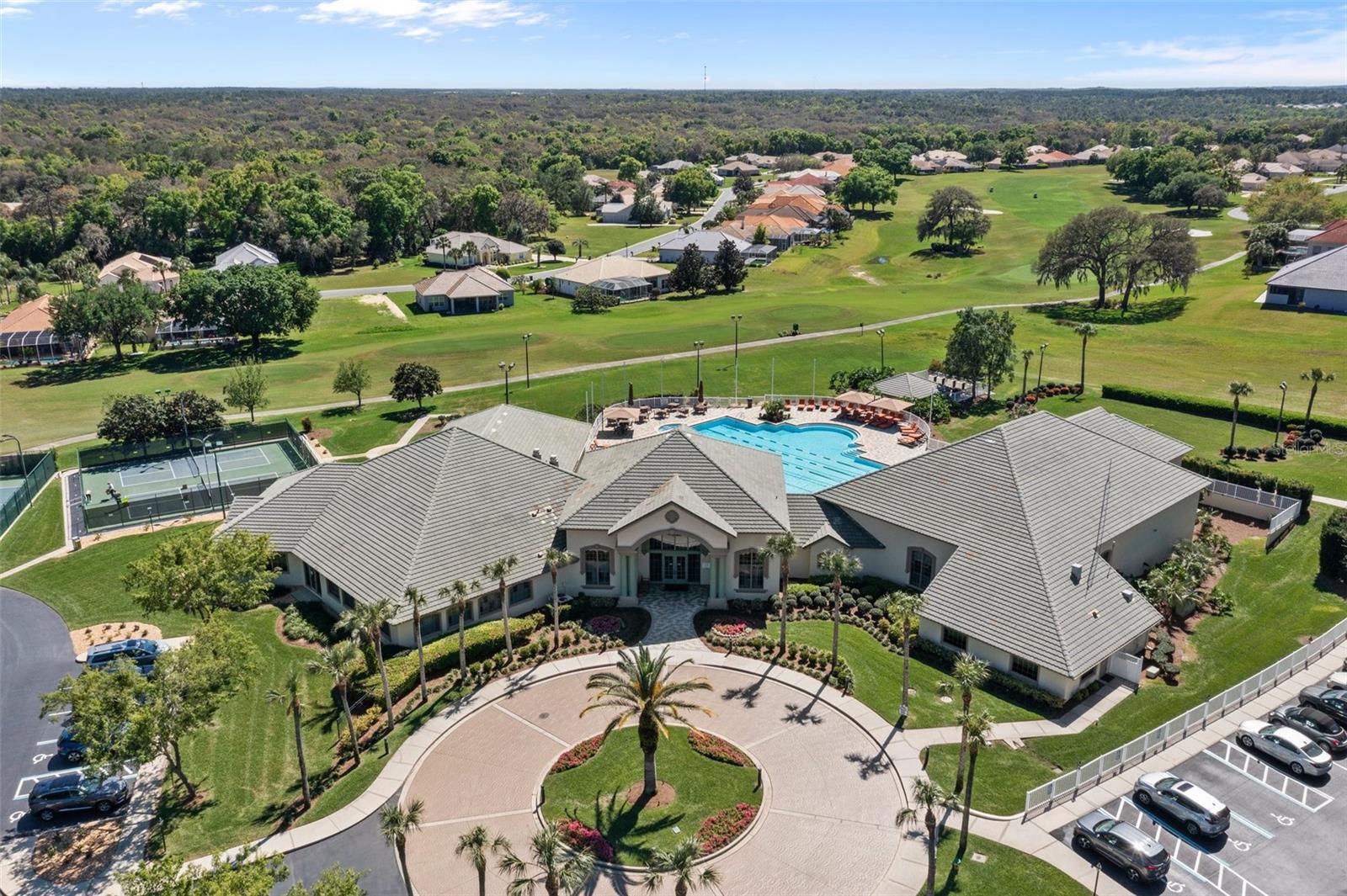 HILLSIDE VILLAS - Residential