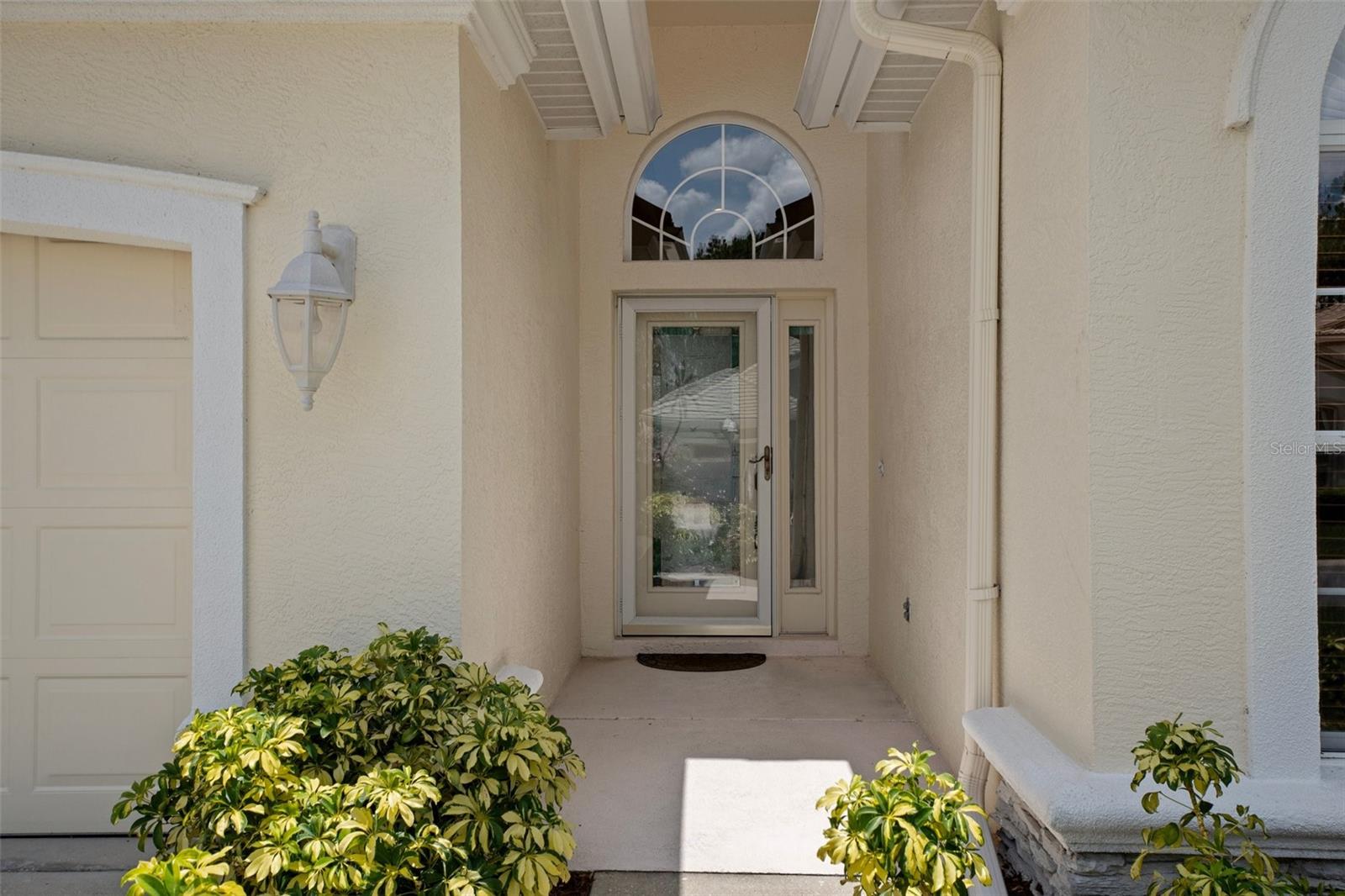 HILLSIDE VILLAS - Residential