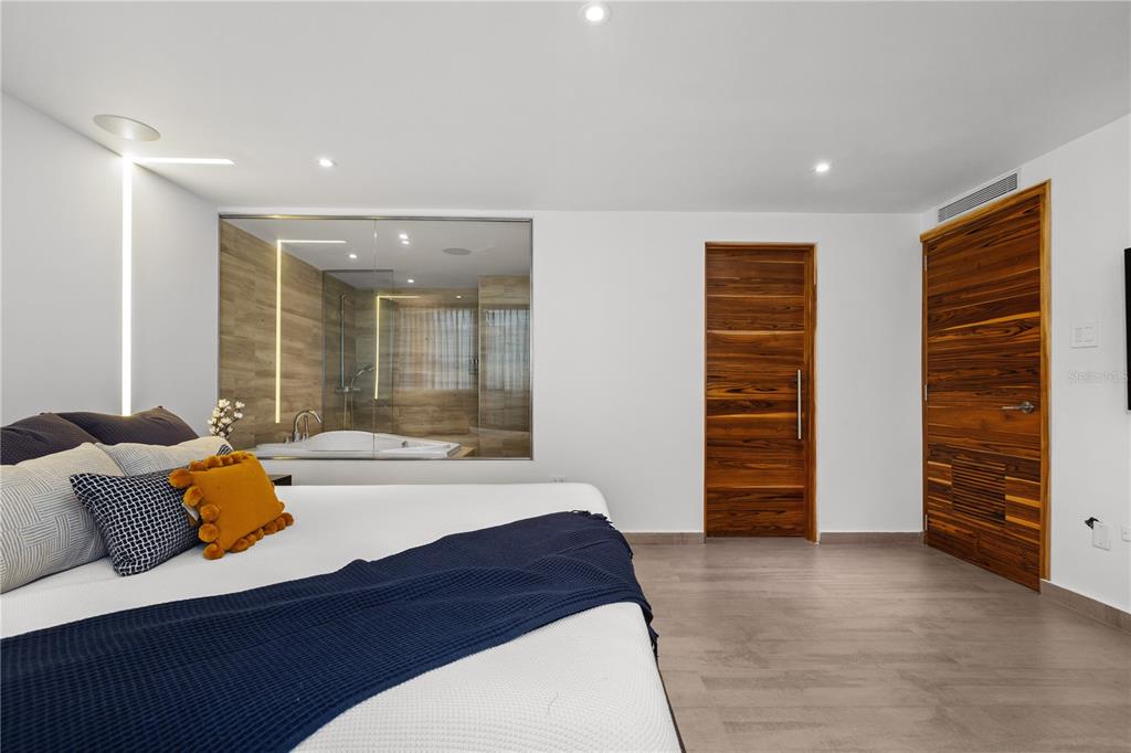 CONDADO PRINCESS - Residential