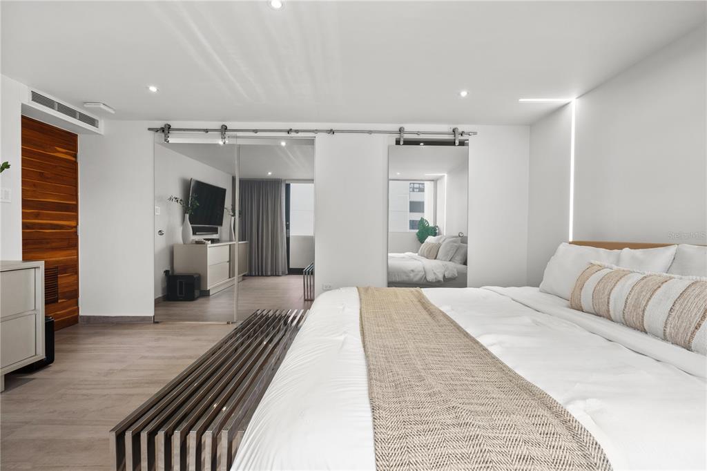 CONDADO PRINCESS - Residential