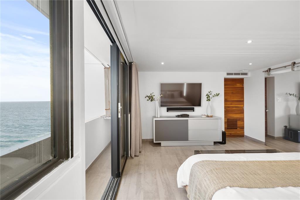 CONDADO PRINCESS - Residential