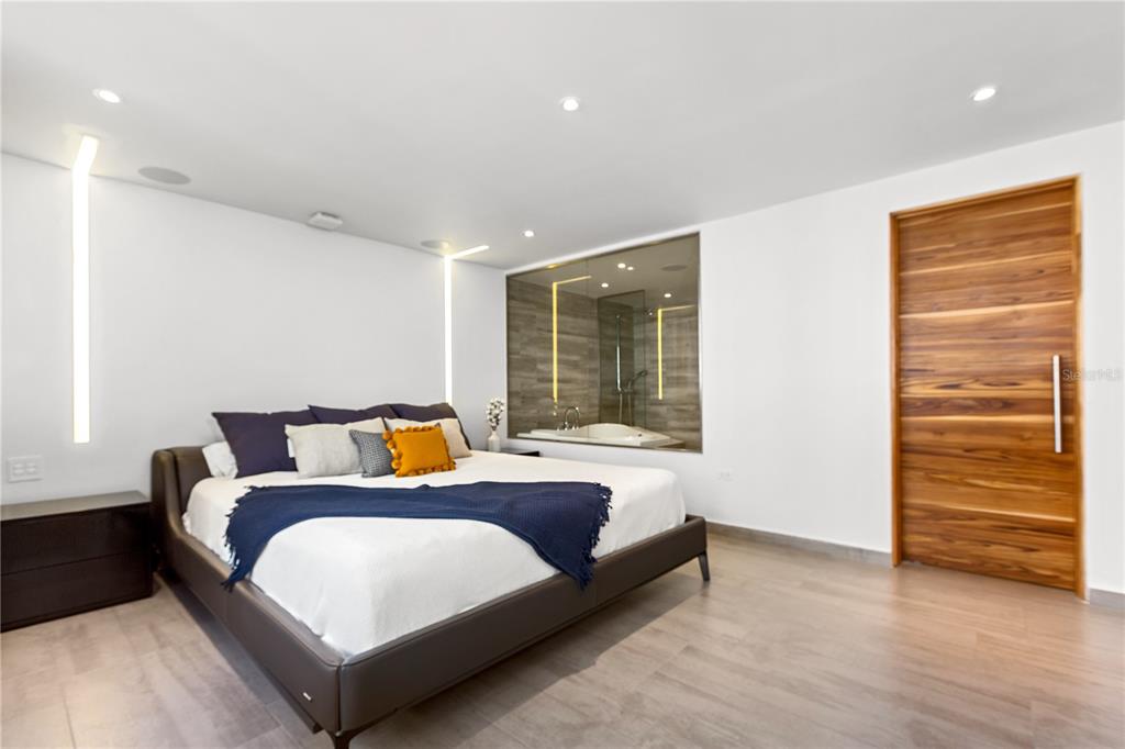 CONDADO PRINCESS - Residential