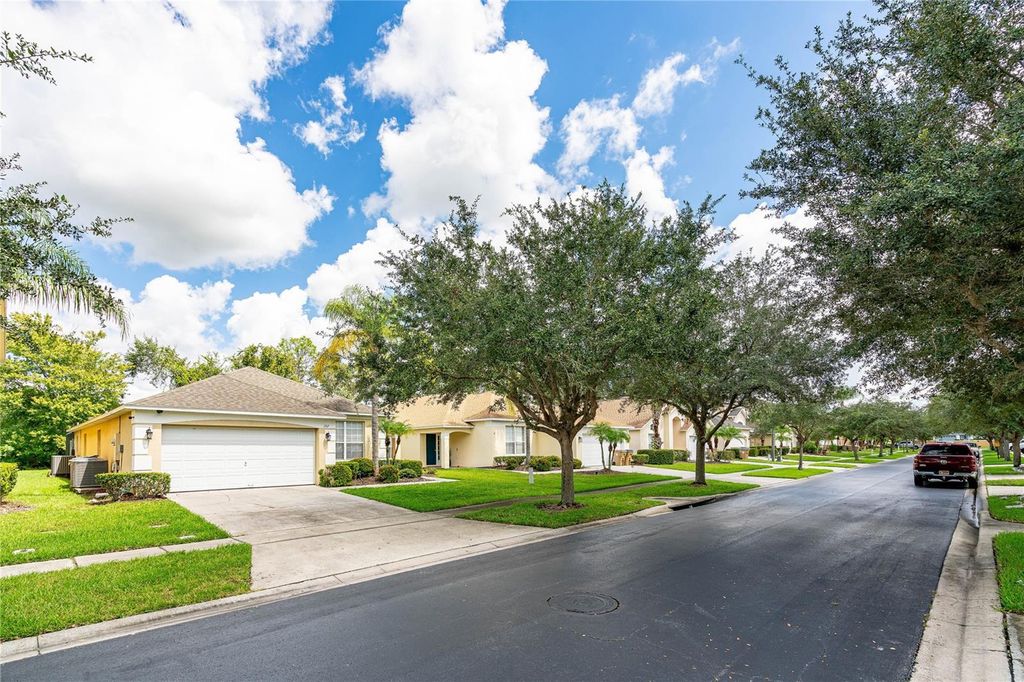 Photo of 197 Hideaway Beach Lane, Kissimmee, FL 34746 (MLS # S5139158)