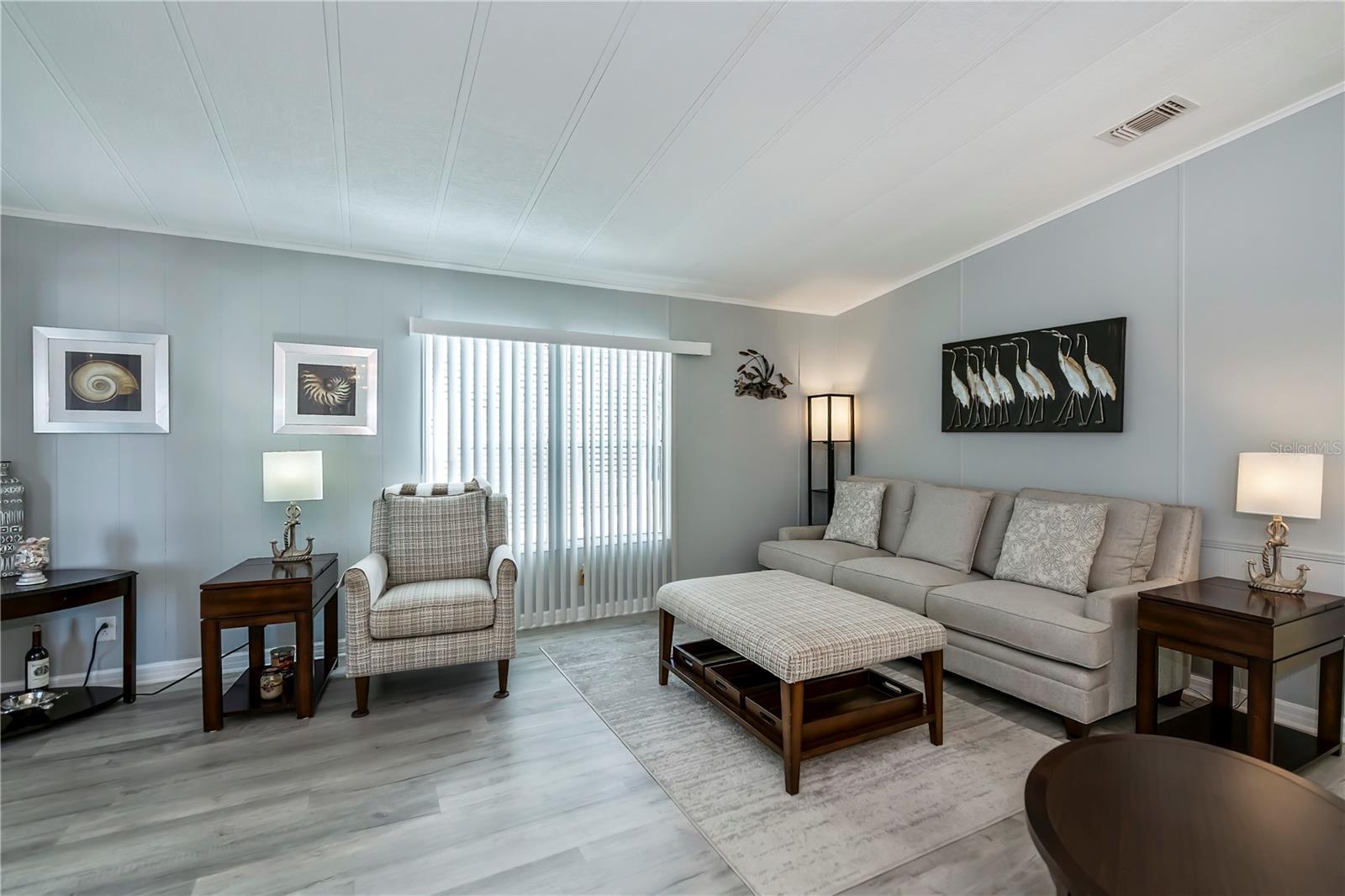 TANGERINE WOODS - Residential