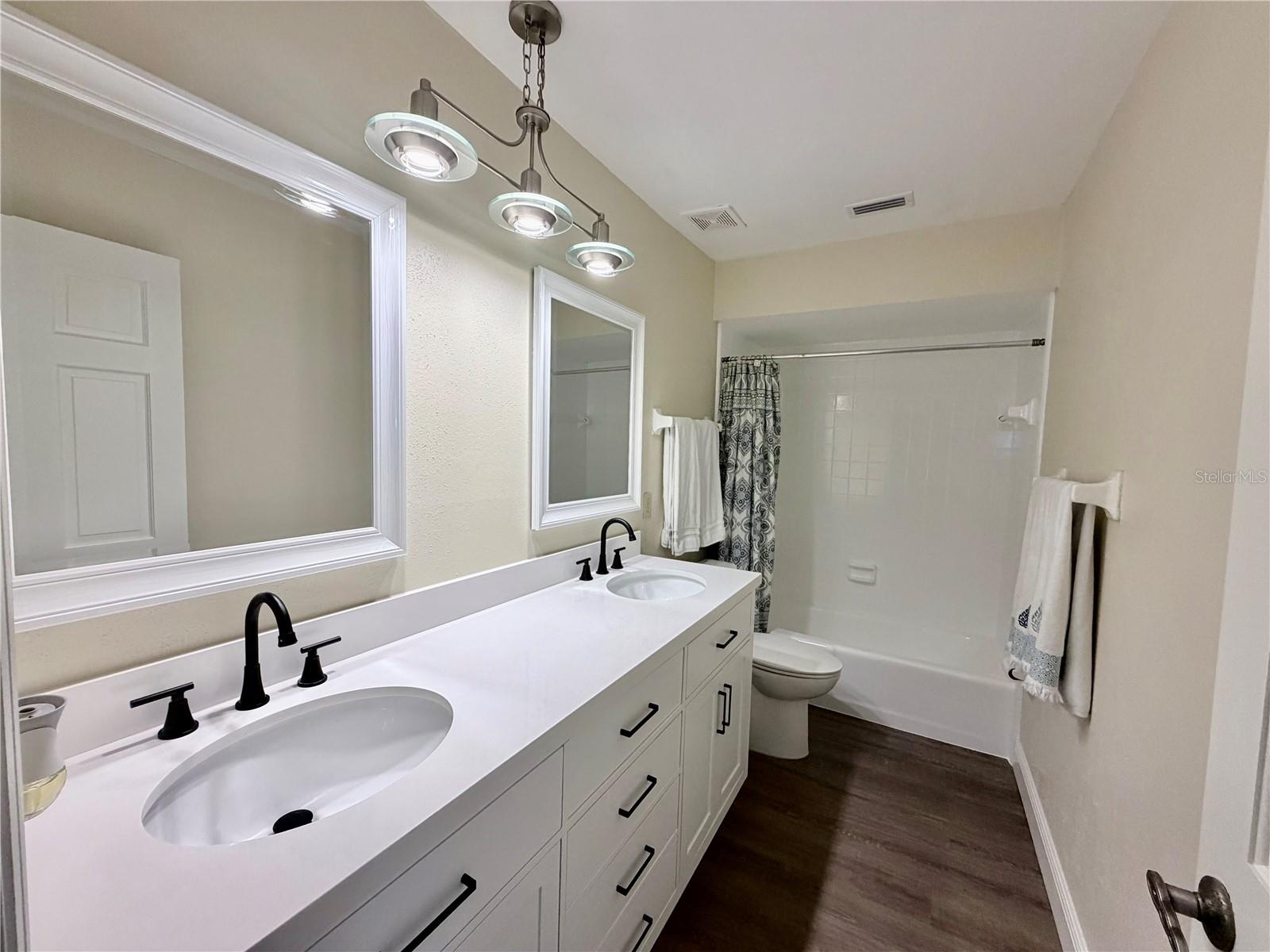 MAITLAND GROVE - Residential