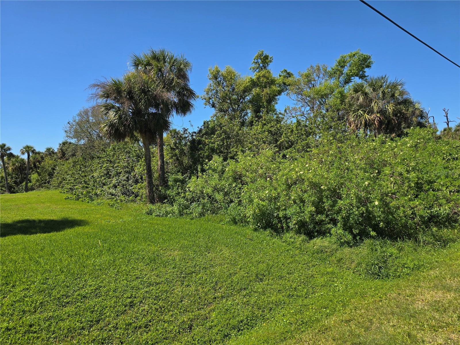 PORT CHARLOTTE SUB 02 - Land