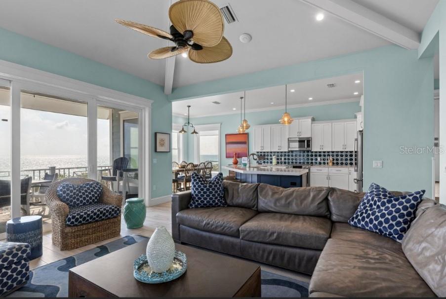 CORTEZ BEACH PB1/203 & - Residential