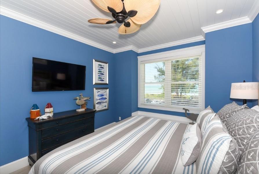 CORTEZ BEACH PB1/203 & - Residential