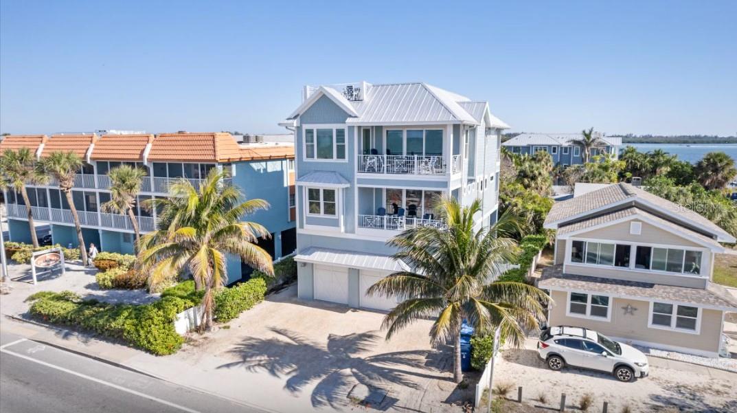 CORTEZ BEACH PB1/203 & - Residential