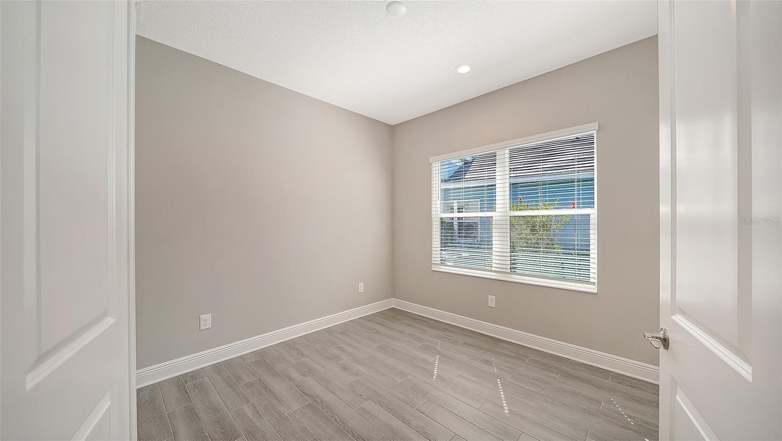 PALM GROVE AT LAKEWOOD RANCH - Residential