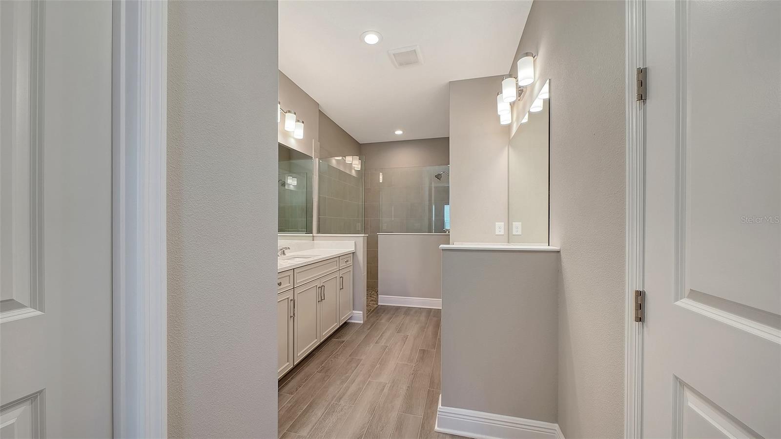 PALM GROVE AT LAKEWOOD RANCH - Residential