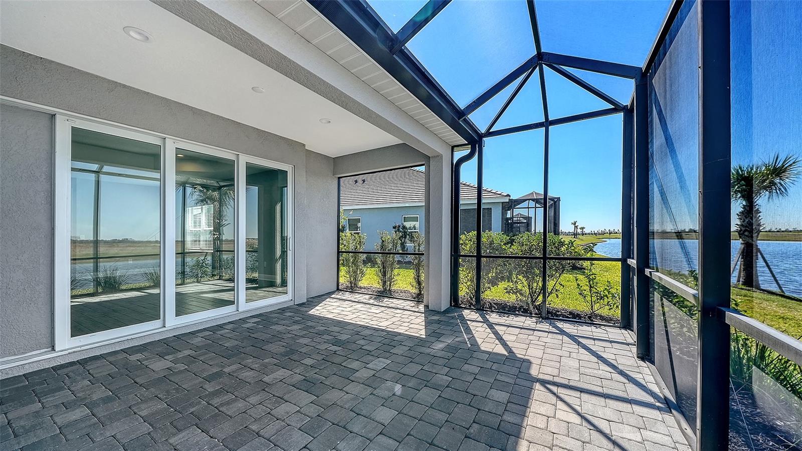 PALM GROVE AT LAKEWOOD RANCH - Residential