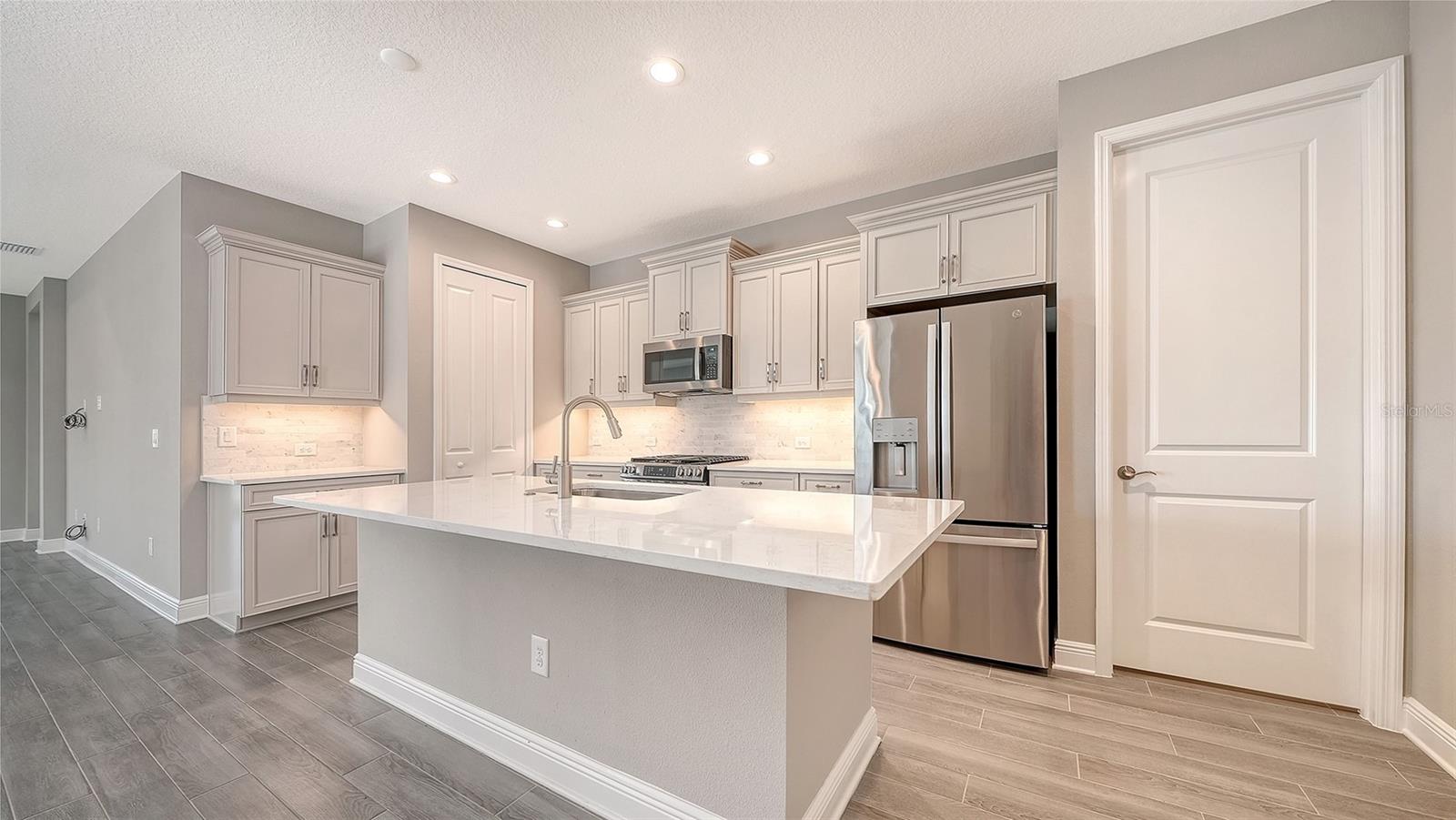 PALM GROVE AT LAKEWOOD RANCH - Residential