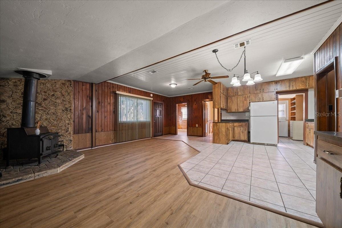 GRAPELAND TERRACE - Residential