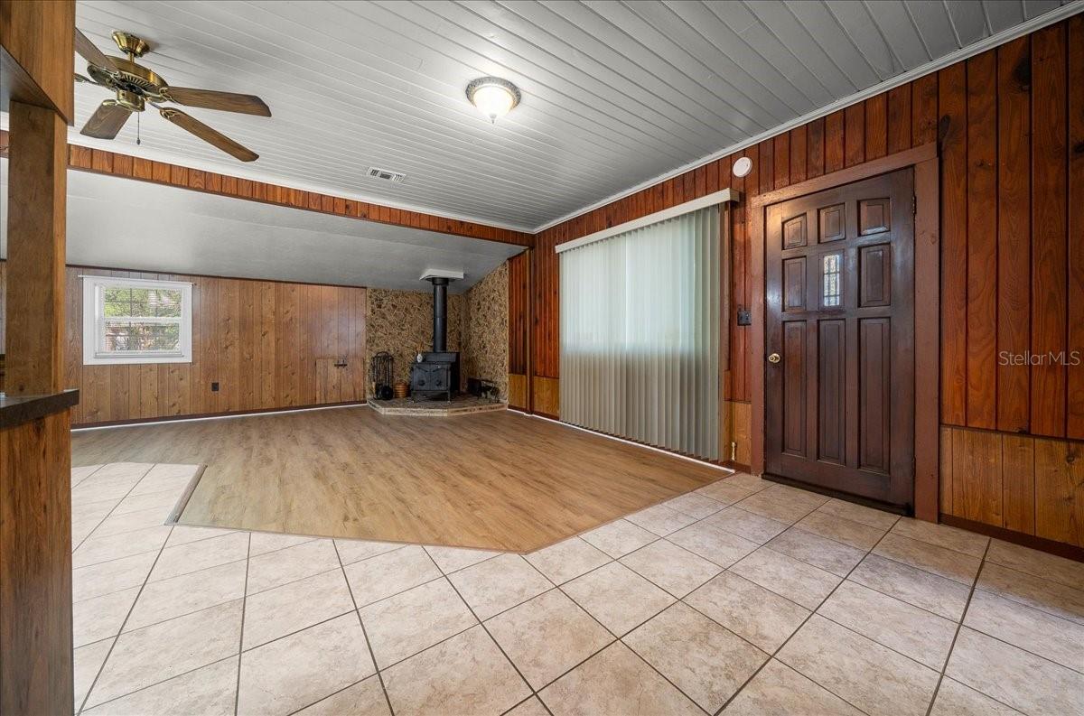 GRAPELAND TERRACE - Residential