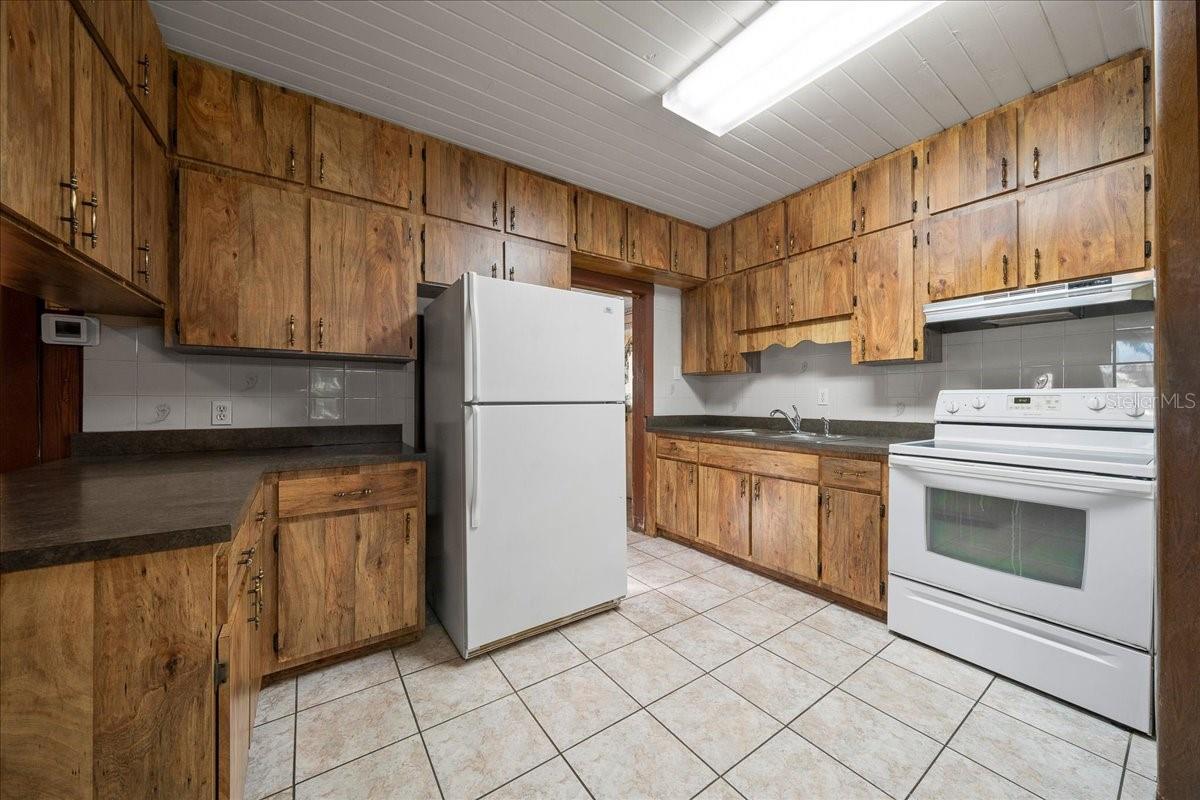 GRAPELAND TERRACE - Residential