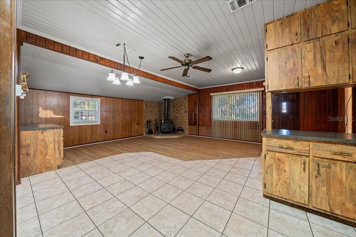 GRAPELAND TERRACE - Residential