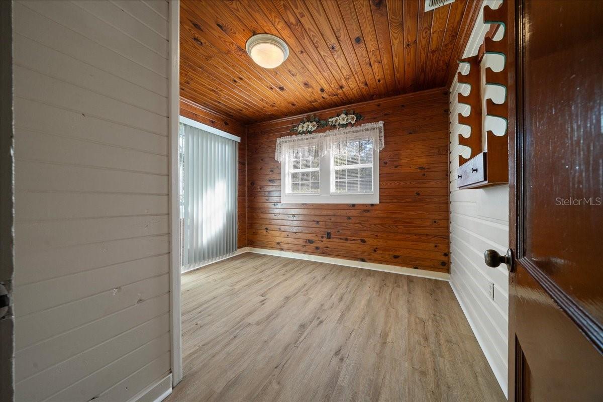 GRAPELAND TERRACE - Residential