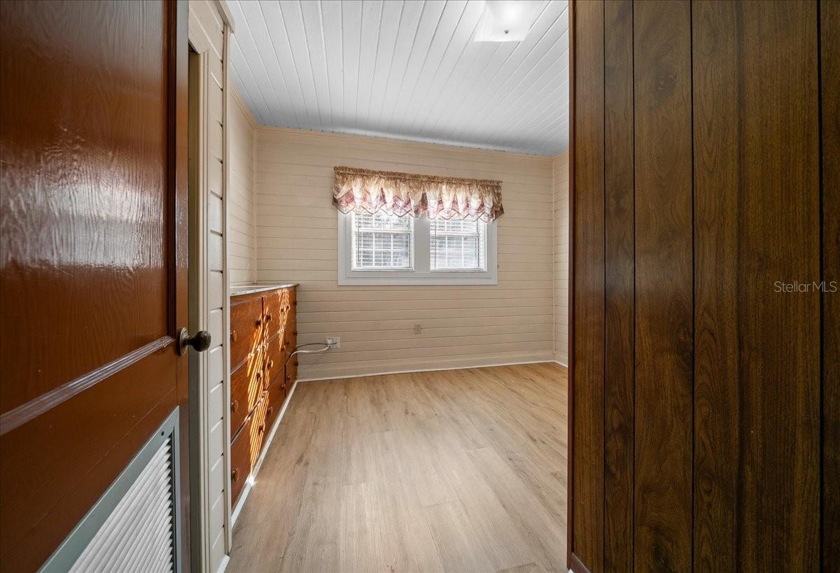 GRAPELAND TERRACE - Residential