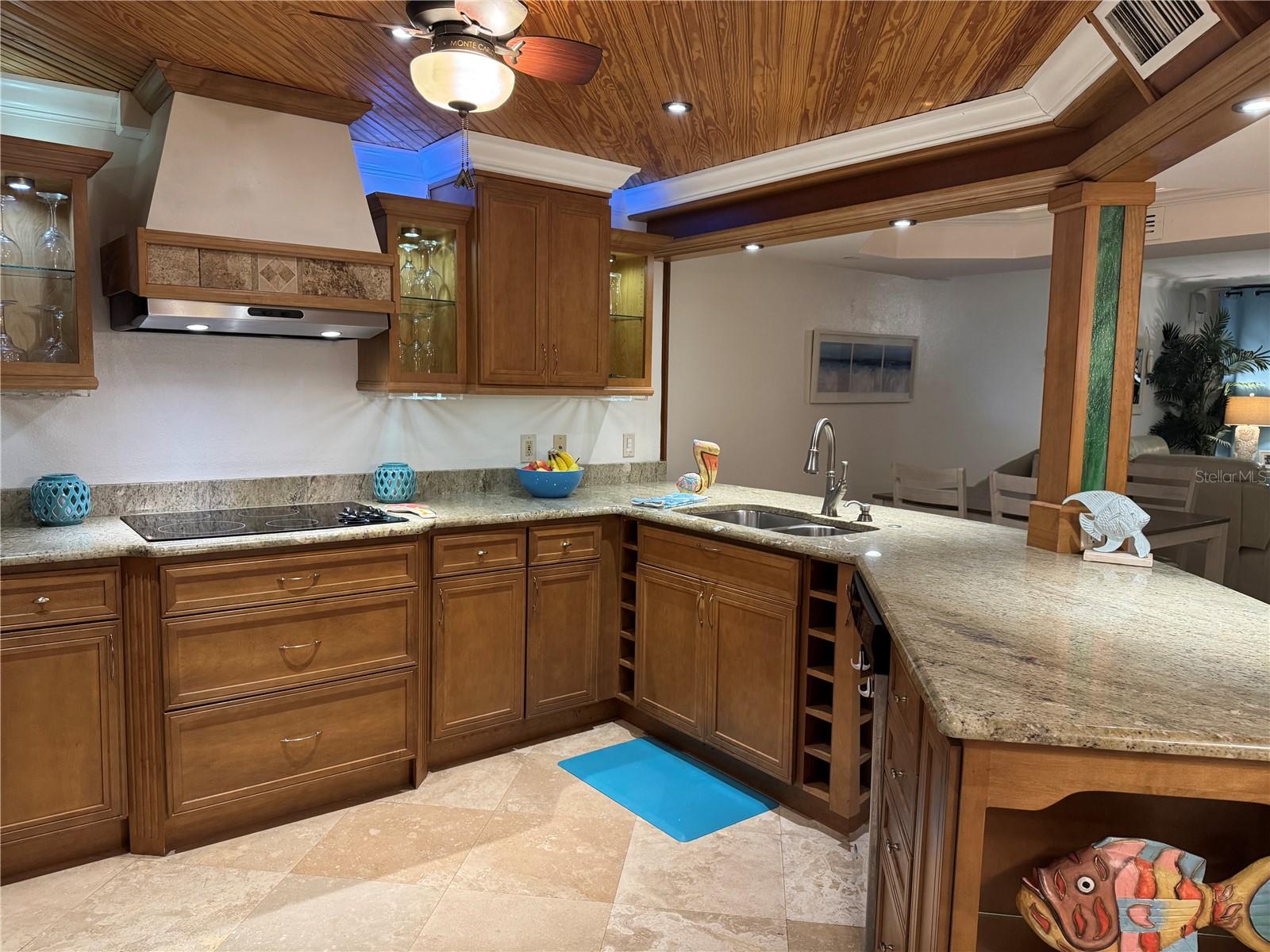 1310 GULF BOULEVARD 18B