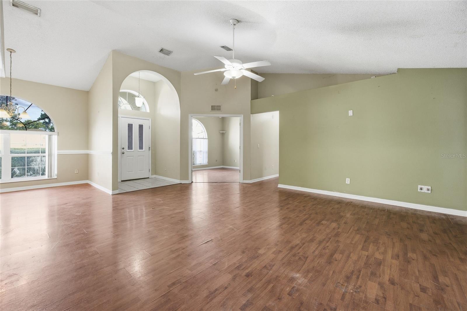 KINGSLAND COUNTRY ESTATES - Residential