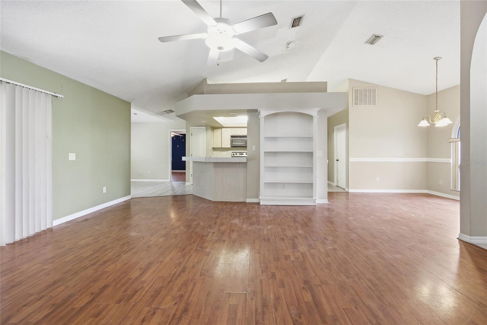 KINGSLAND COUNTRY ESTATES - Residential