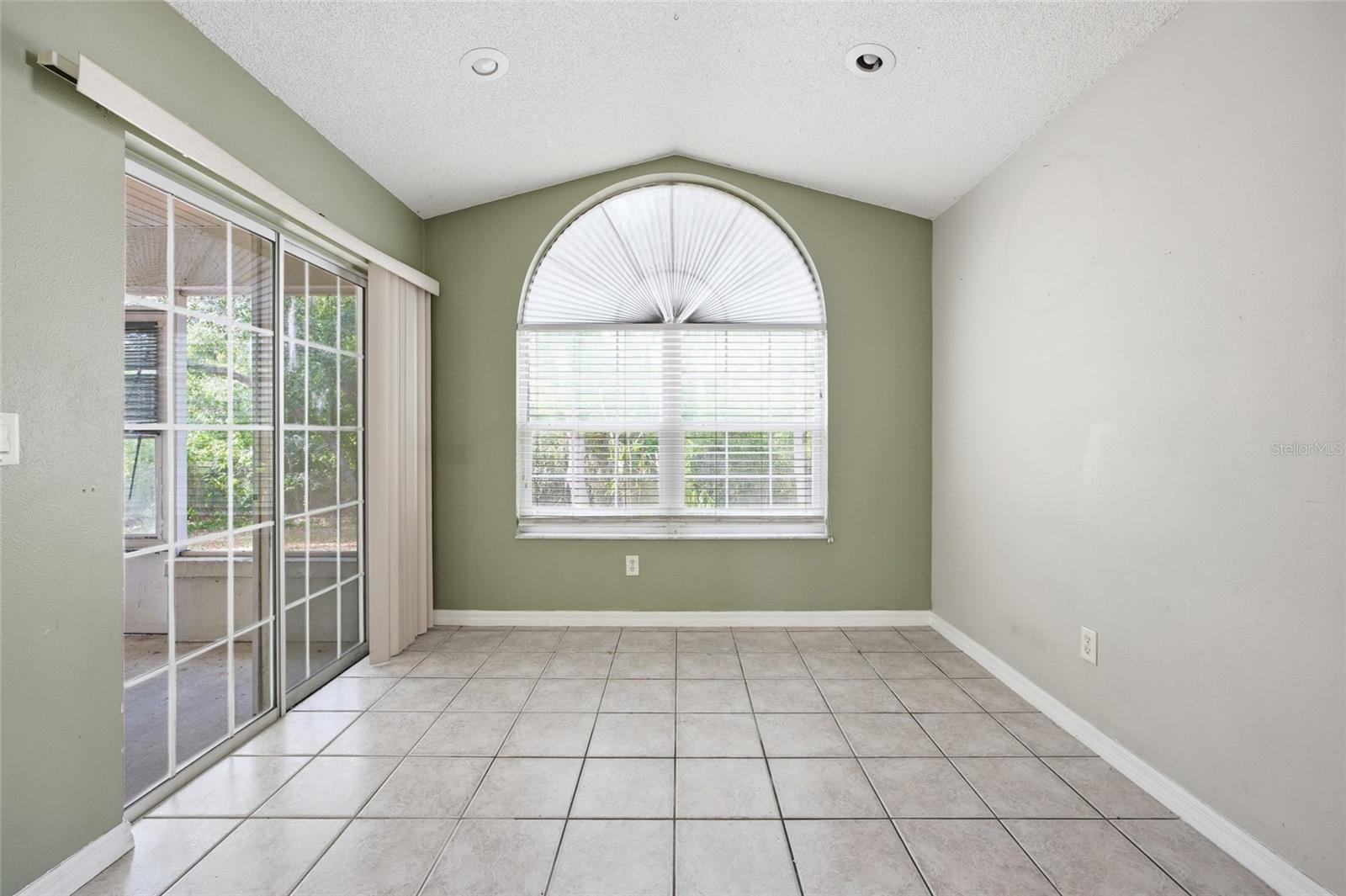 KINGSLAND COUNTRY ESTATES - Residential