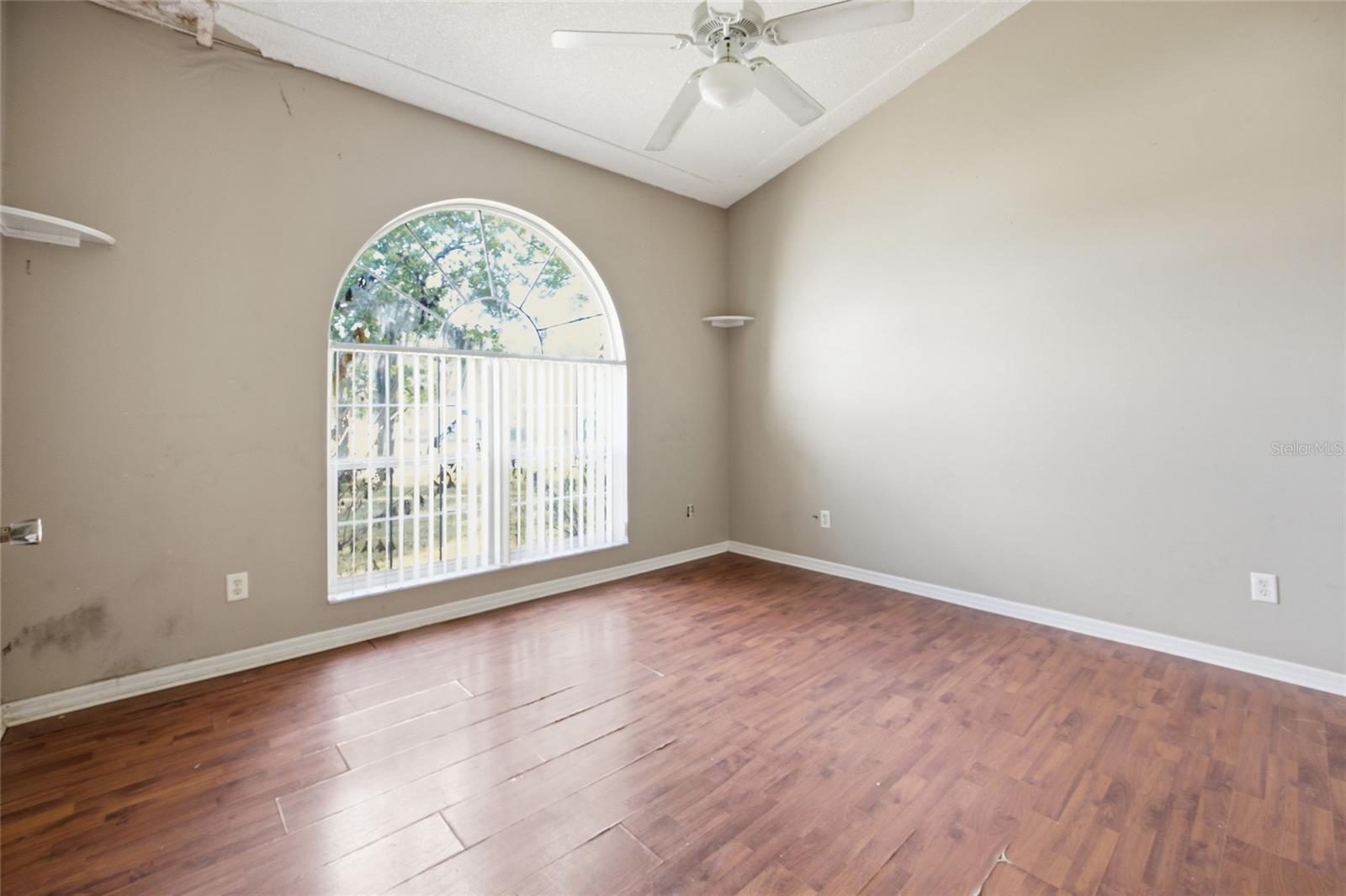 KINGSLAND COUNTRY ESTATES - Residential