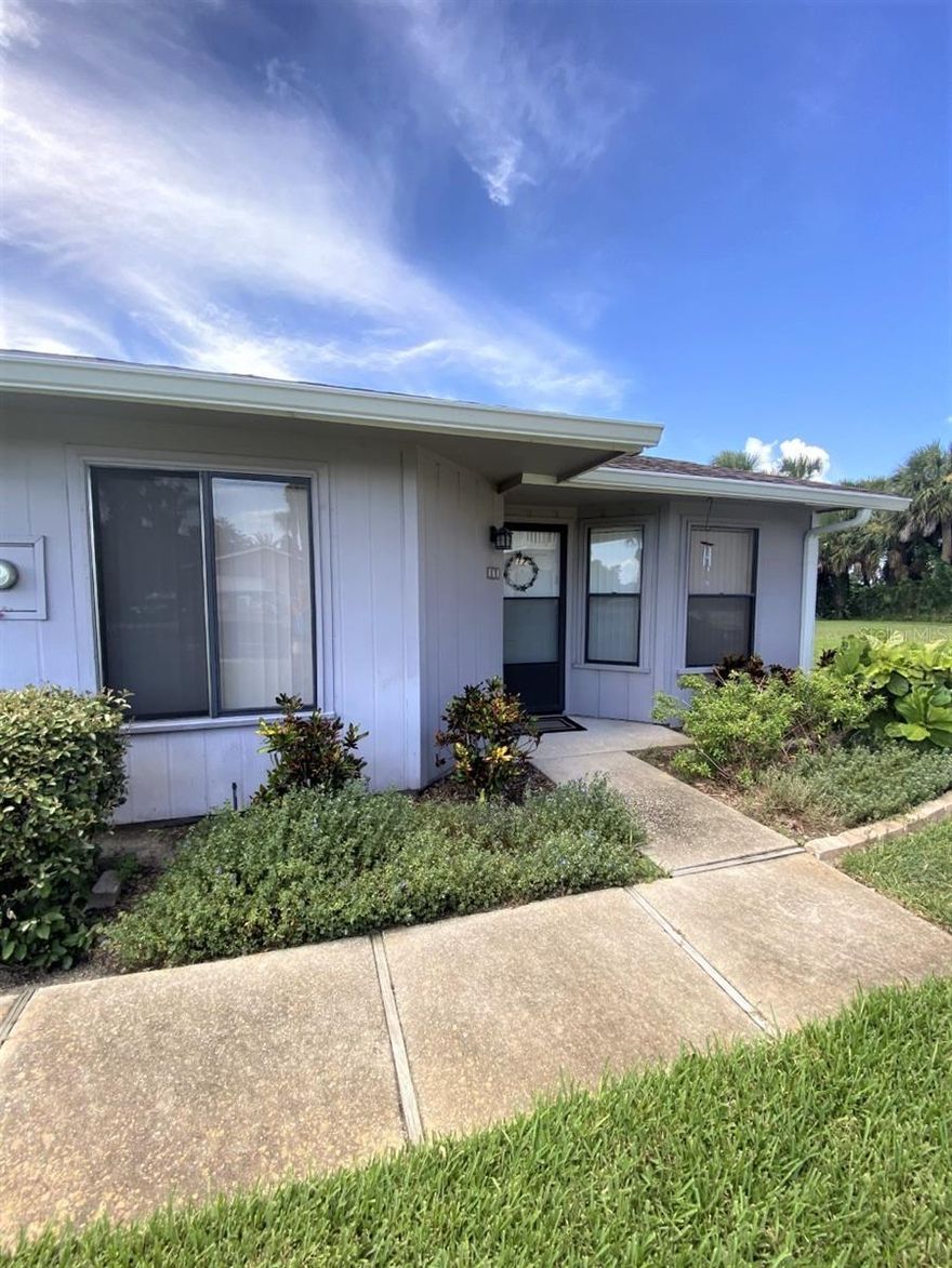 Beautifully updated 2/2 townhome with a water view.  Centrally located between Flagler Ave. and Canal St.  Small boating community in New Smyrna Beach, launch your kyak or paddle board and enjoy nature! Nicely updated kitchen and bathrooms.  End Unit with a inside Atrium.  Don't miss this one!  Paradise! ;Water: City