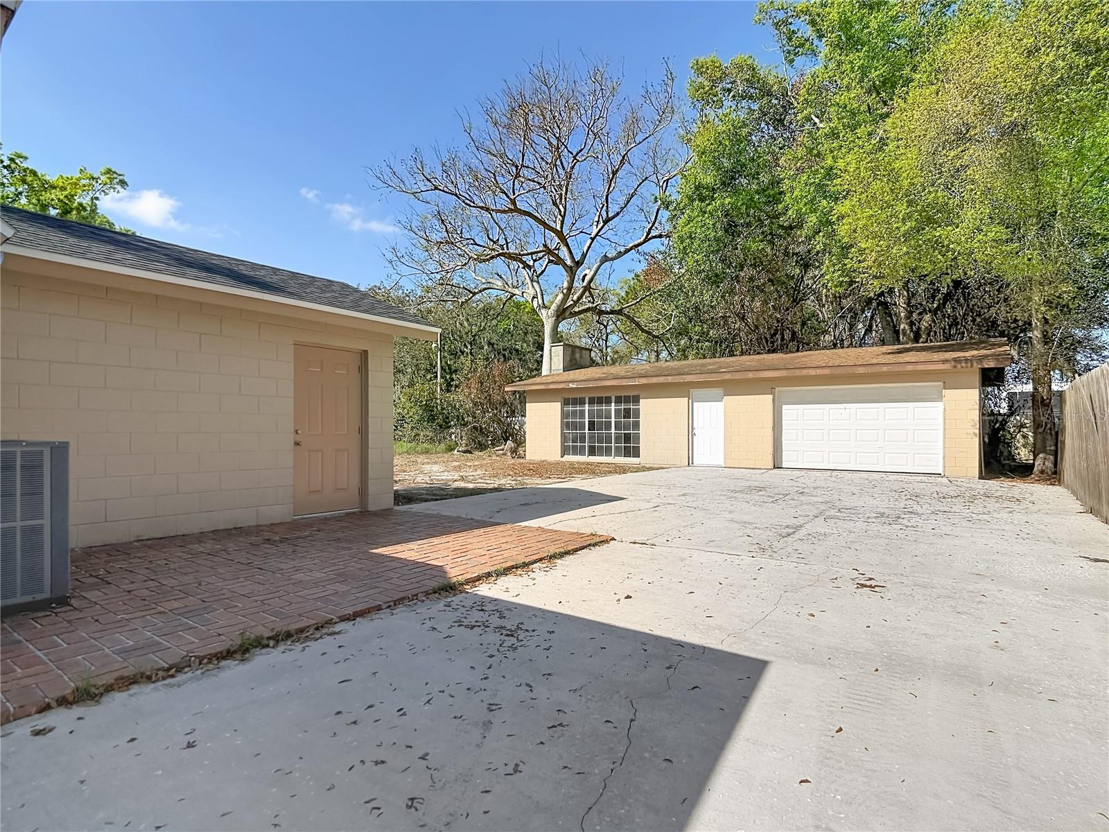 WAHNETA FARMS - Residential