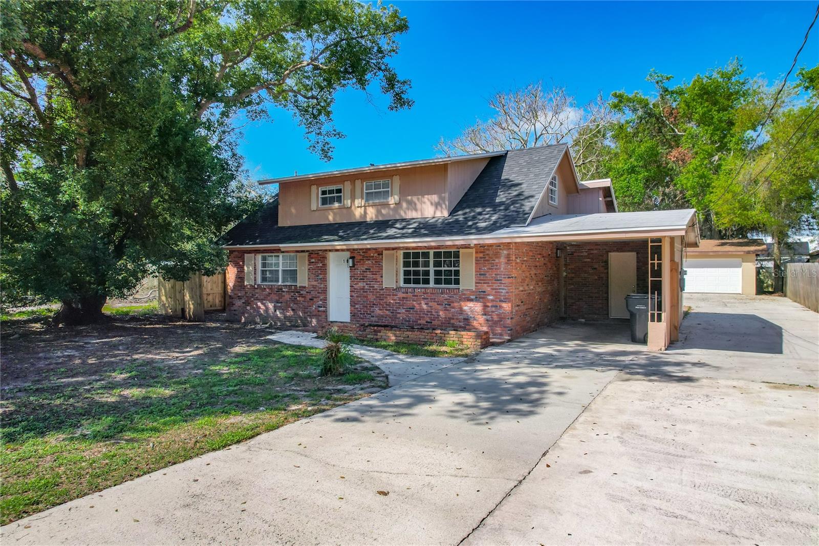 WAHNETA FARMS - Residential